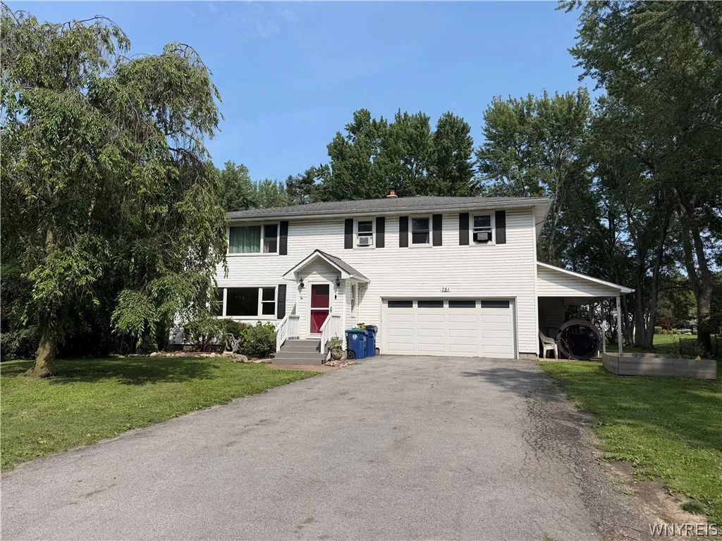 Property at 781 Campbell Boulevard, Amherst, NY 14228