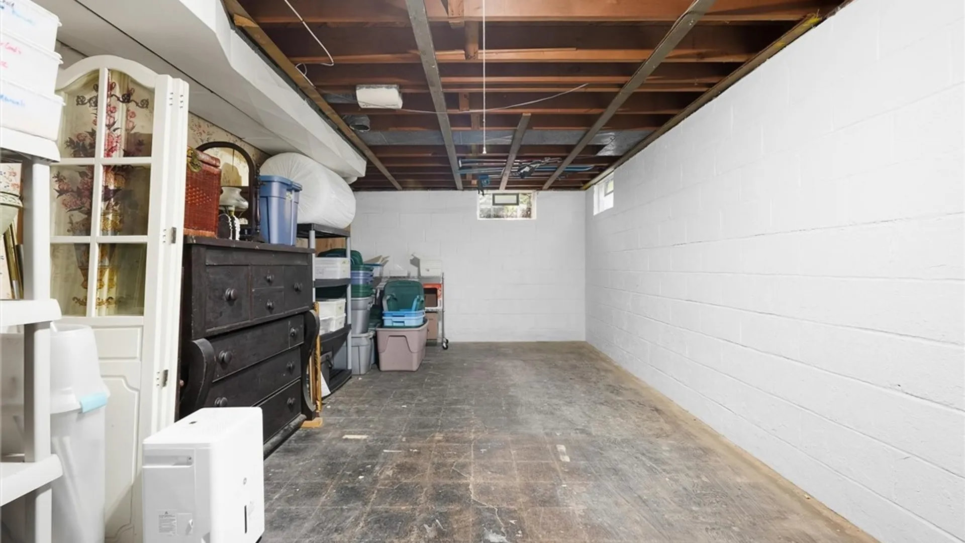 Property at 415 Yorkshire Boulevard, Camillus, NY 13219 24