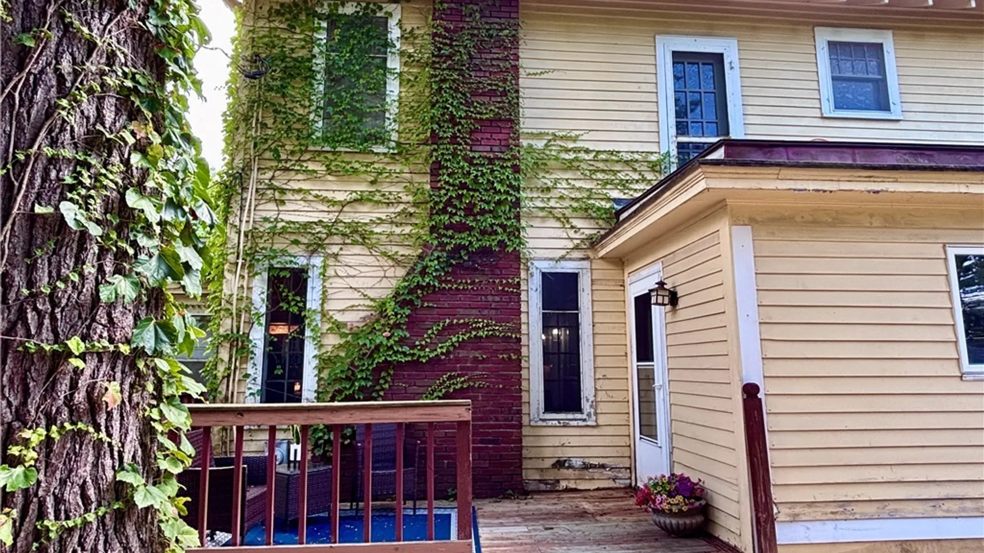 Property at 649 Parkway, Utica, NY 13501 38