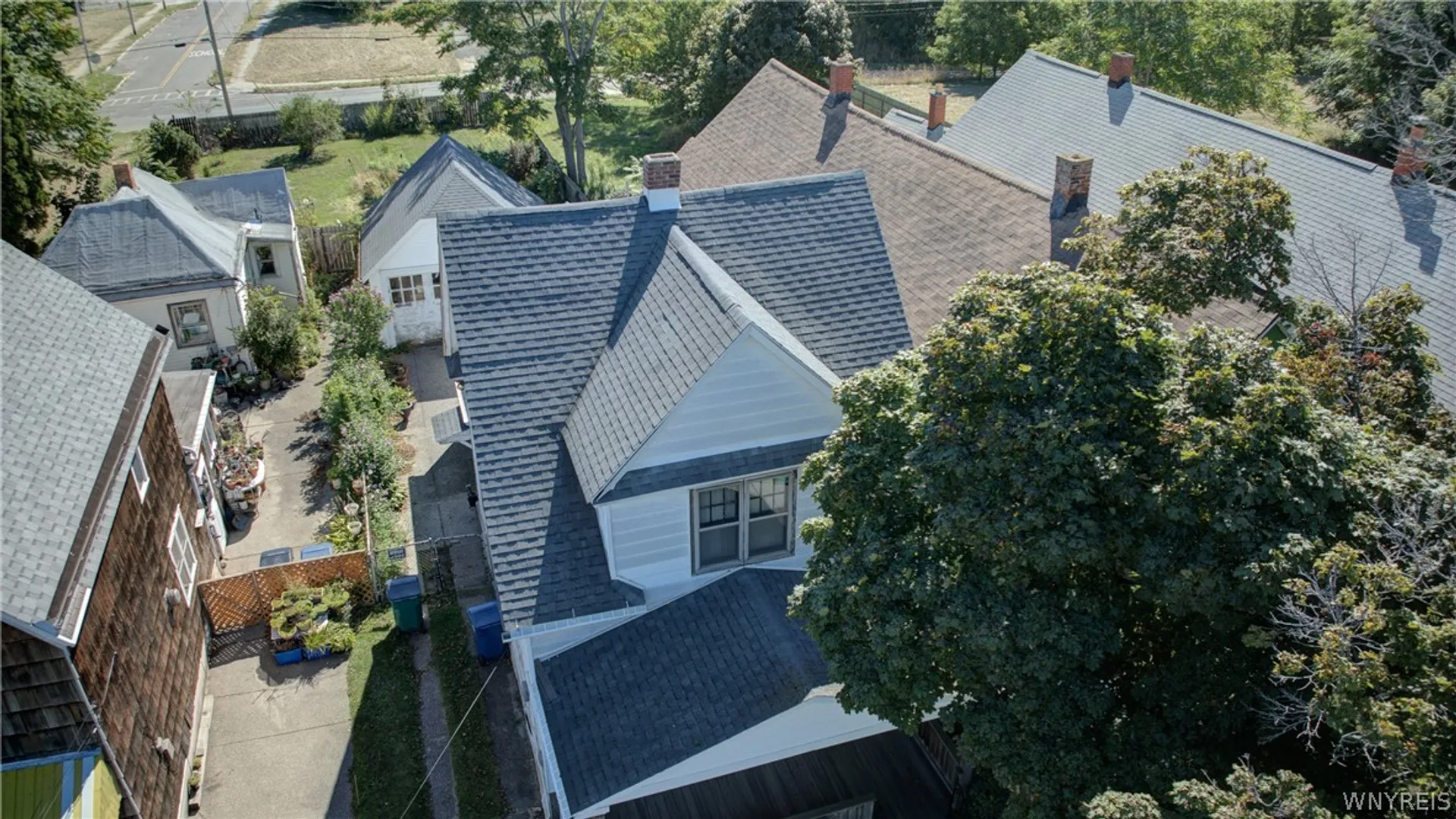 Property at 181 Titus Avenue, Buffalo, NY 14211 3