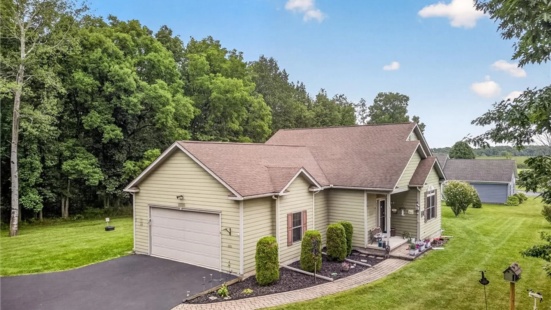 Property at 6557 Florence Lane, Livonia, NY 14487 8