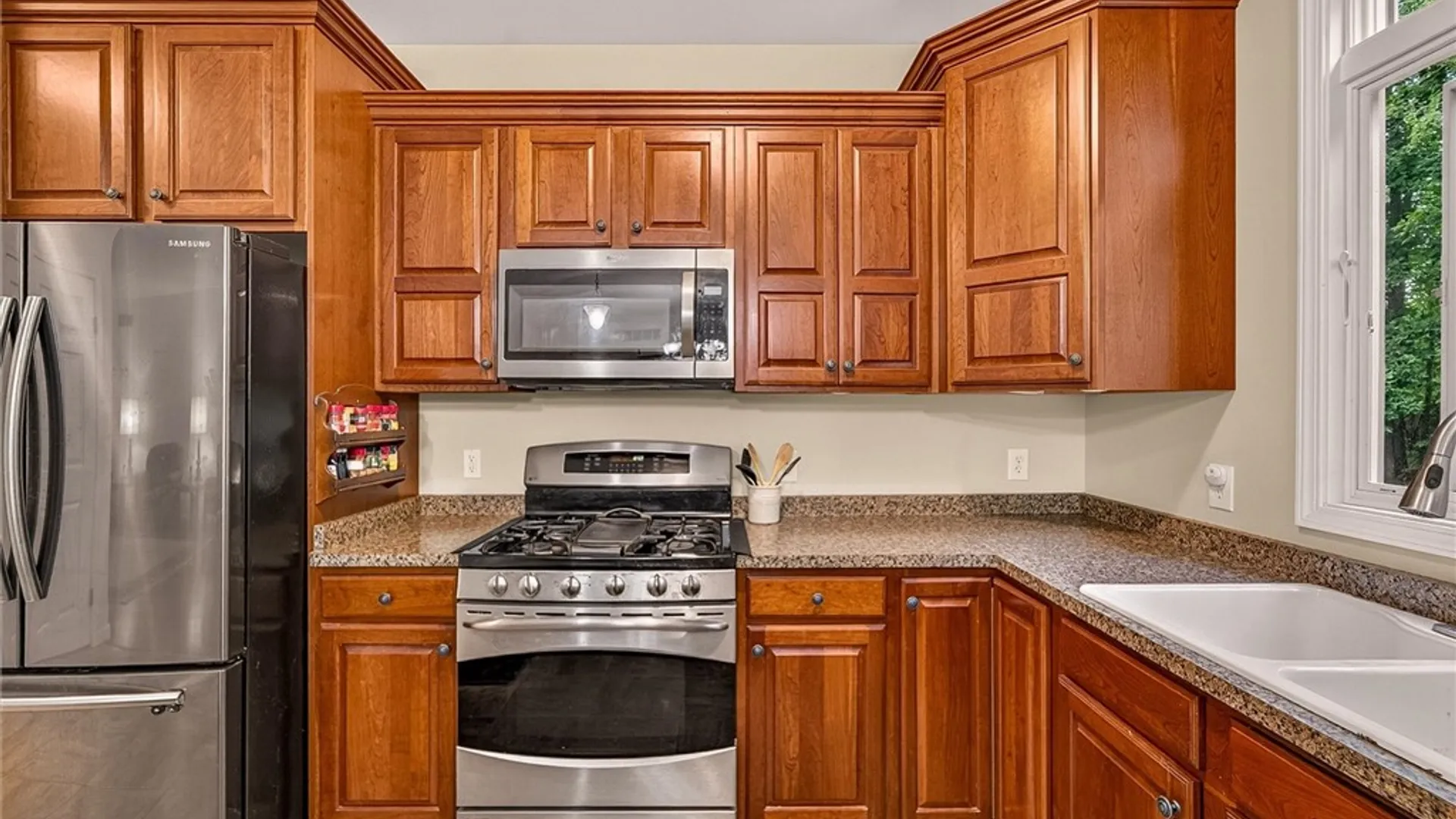 Property at 6557 Florence Lane, Livonia, NY 14487 28