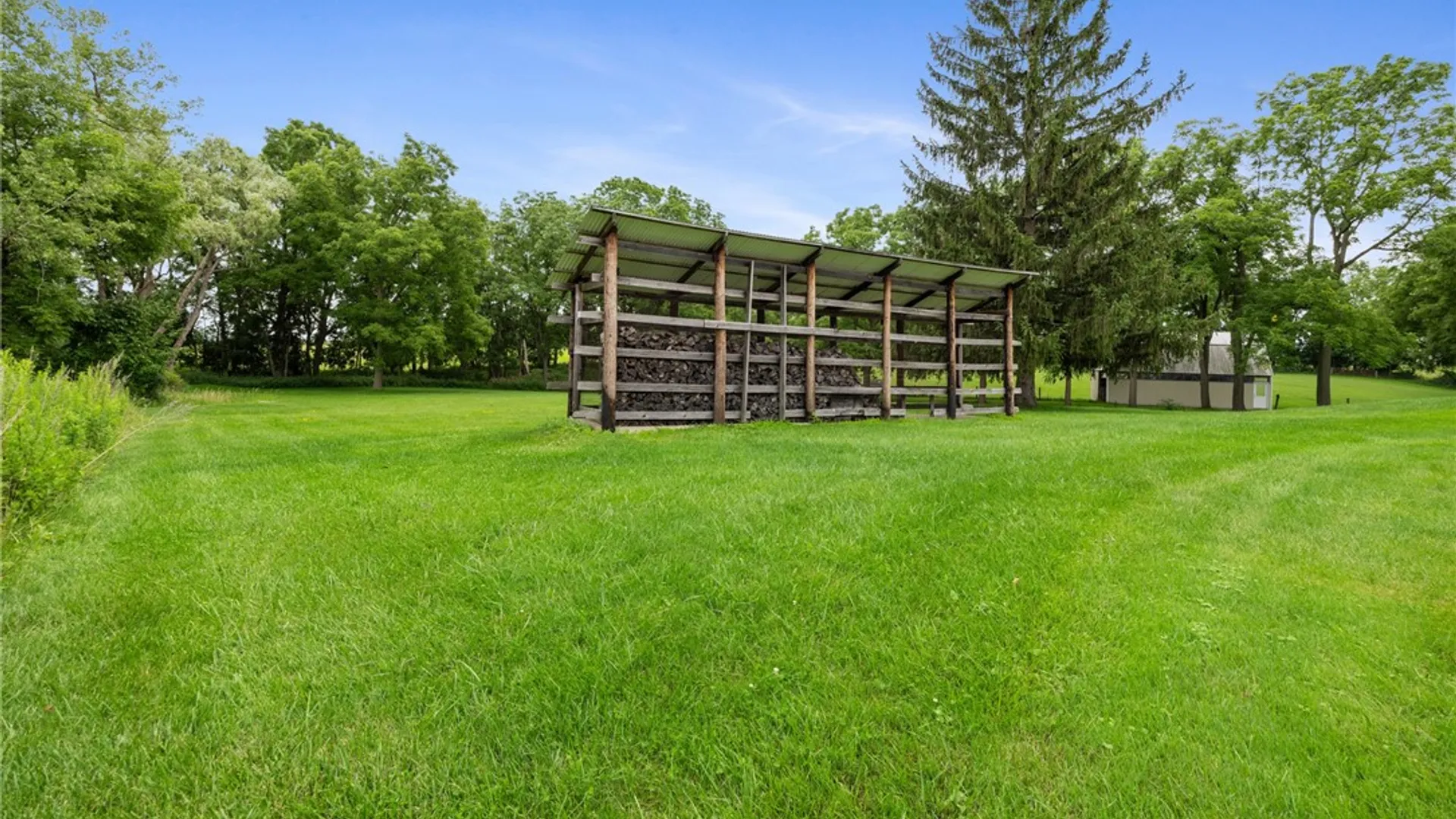 Property at 326 W Bloomfield Road, Pittsford, NY 14534 44