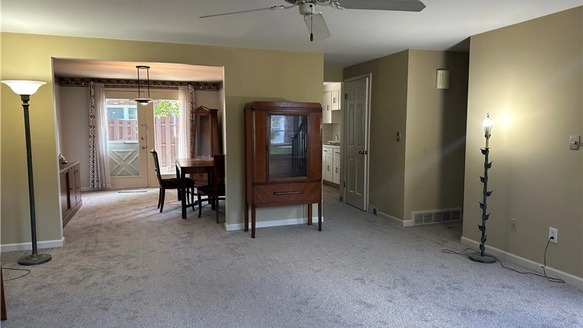 Property at 25 Oakbrook Drive, Amherst, NY 14221 6