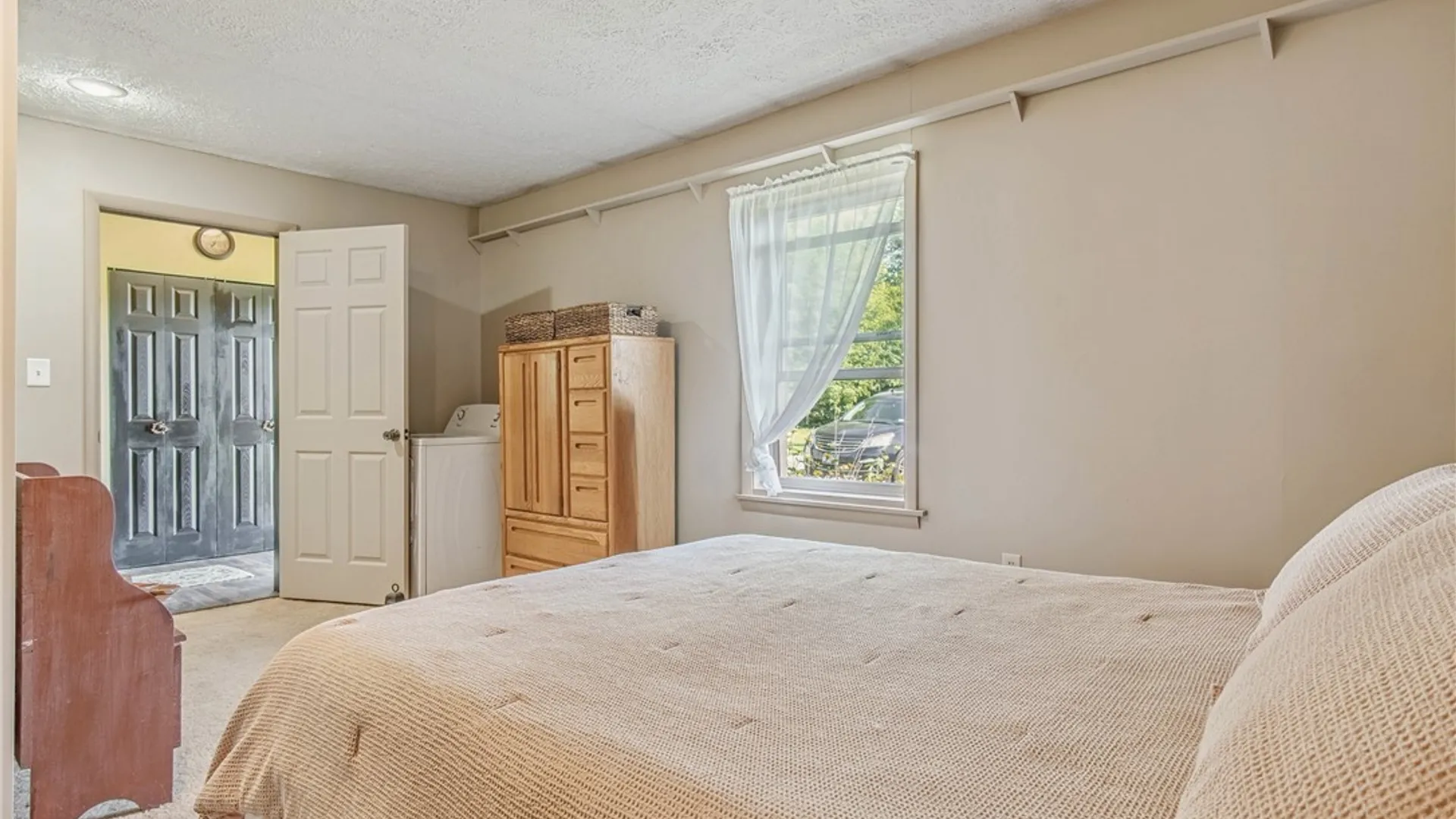Property at 39 Saint Lawrence Avenue, Alexandria, NY 13607 16