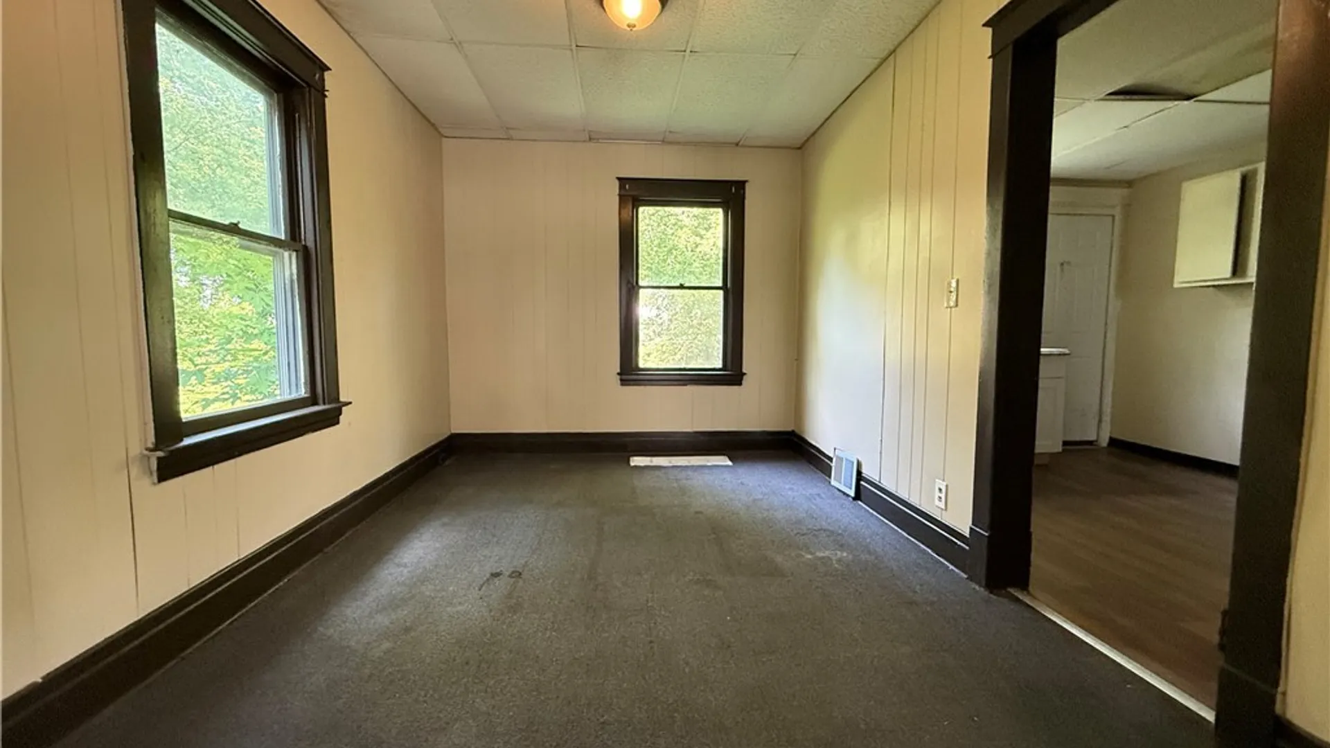 Property at 1868 Weston Avenue, Niagara Falls, NY 14305 8