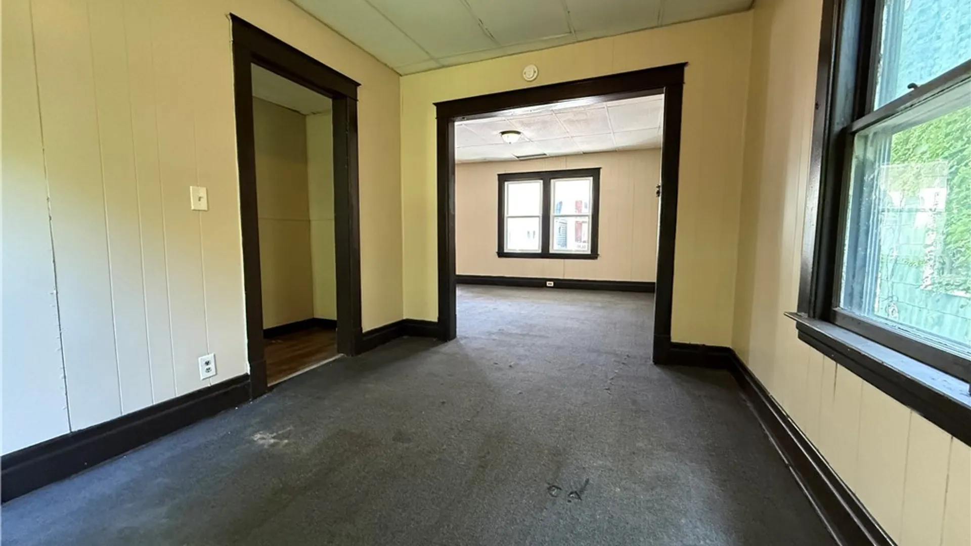 Property at 1868 Weston Avenue, Niagara Falls, NY 14305 9