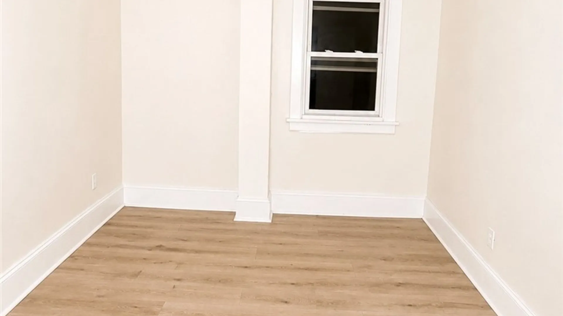 Property at 714 8th Street, Niagara Falls, NY 14301 8