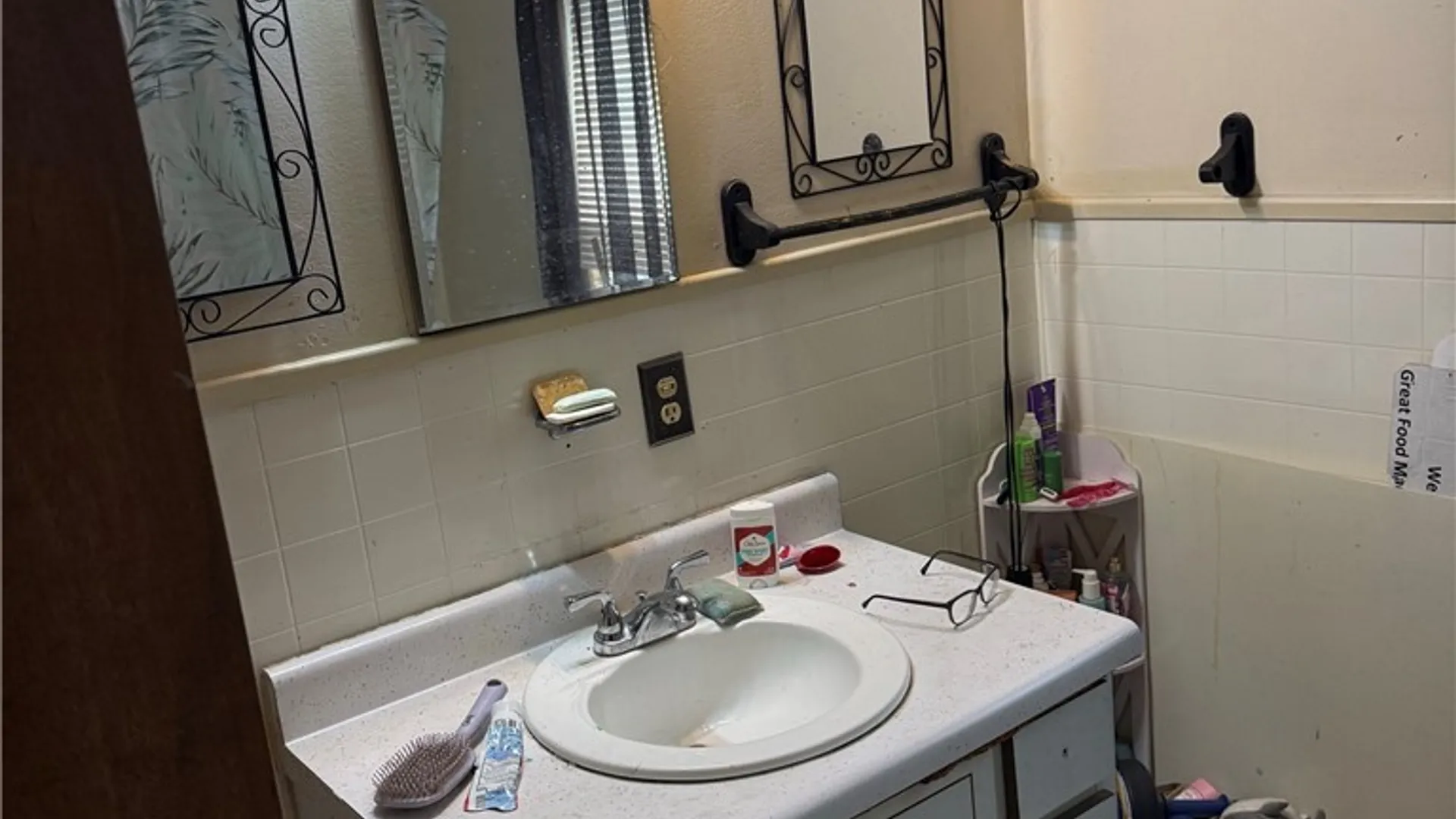 Property at 114 Mccool Avenue, DeWitt, NY 13057 15
