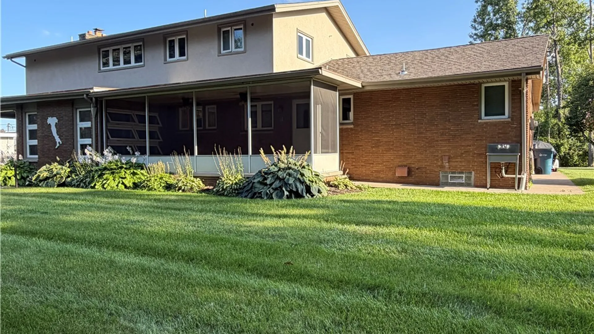 Property at 8148 Effie Drive, Niagara, NY 14304 8