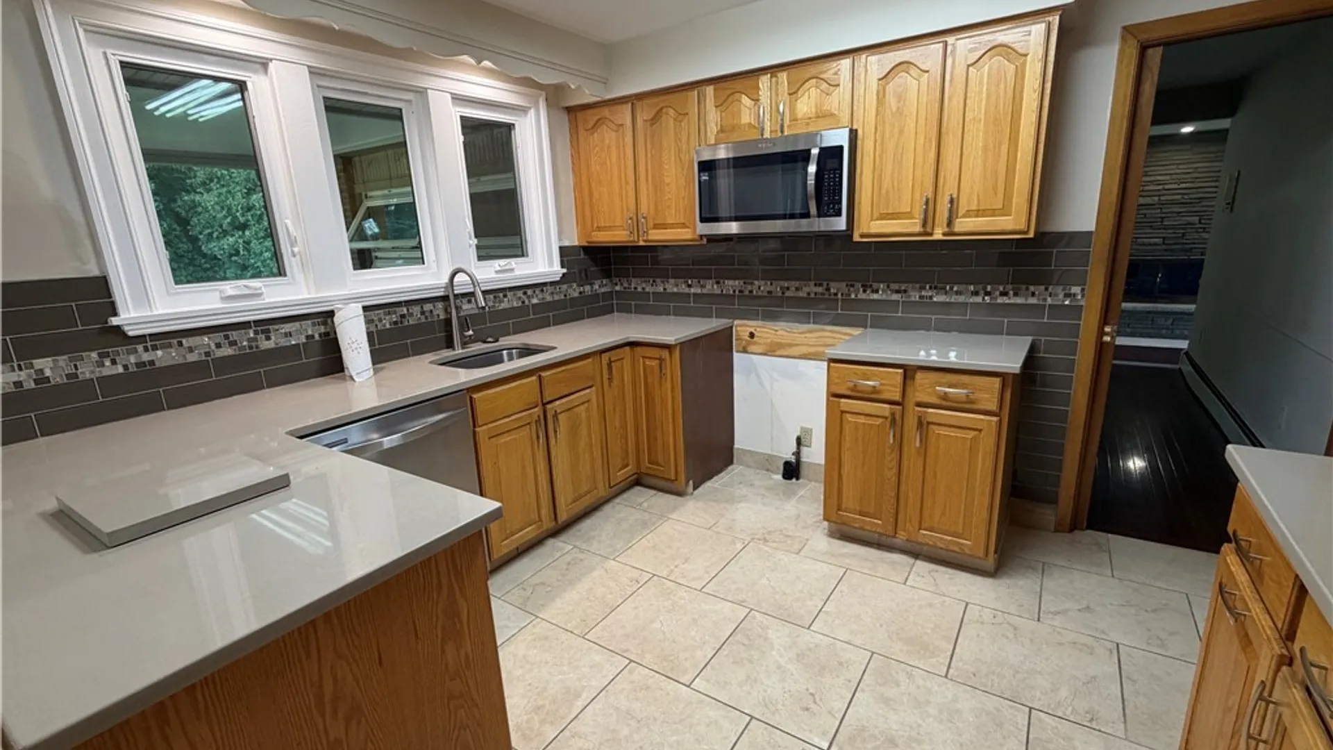 Property at 8148 Effie Drive, Niagara, NY 14304 18