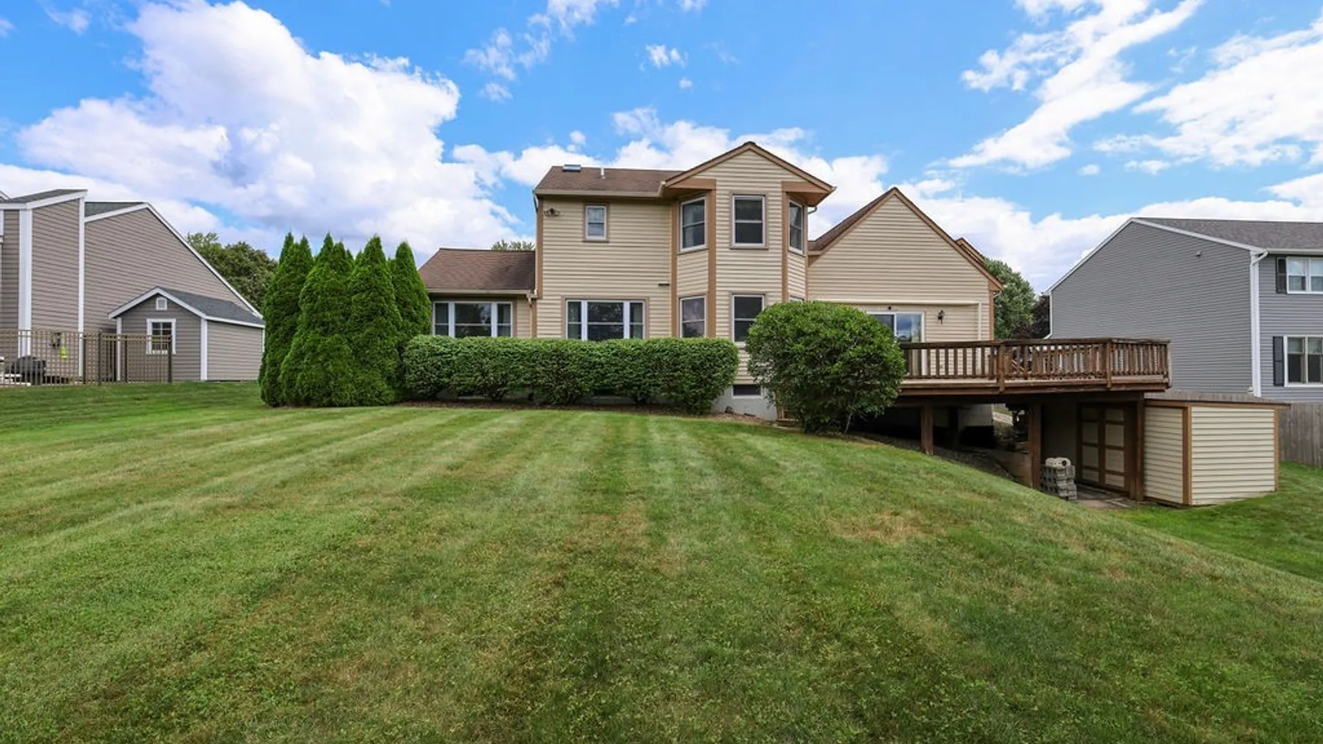 Property at 5814 Innsbruck Road, Manlius, NY 13057 3