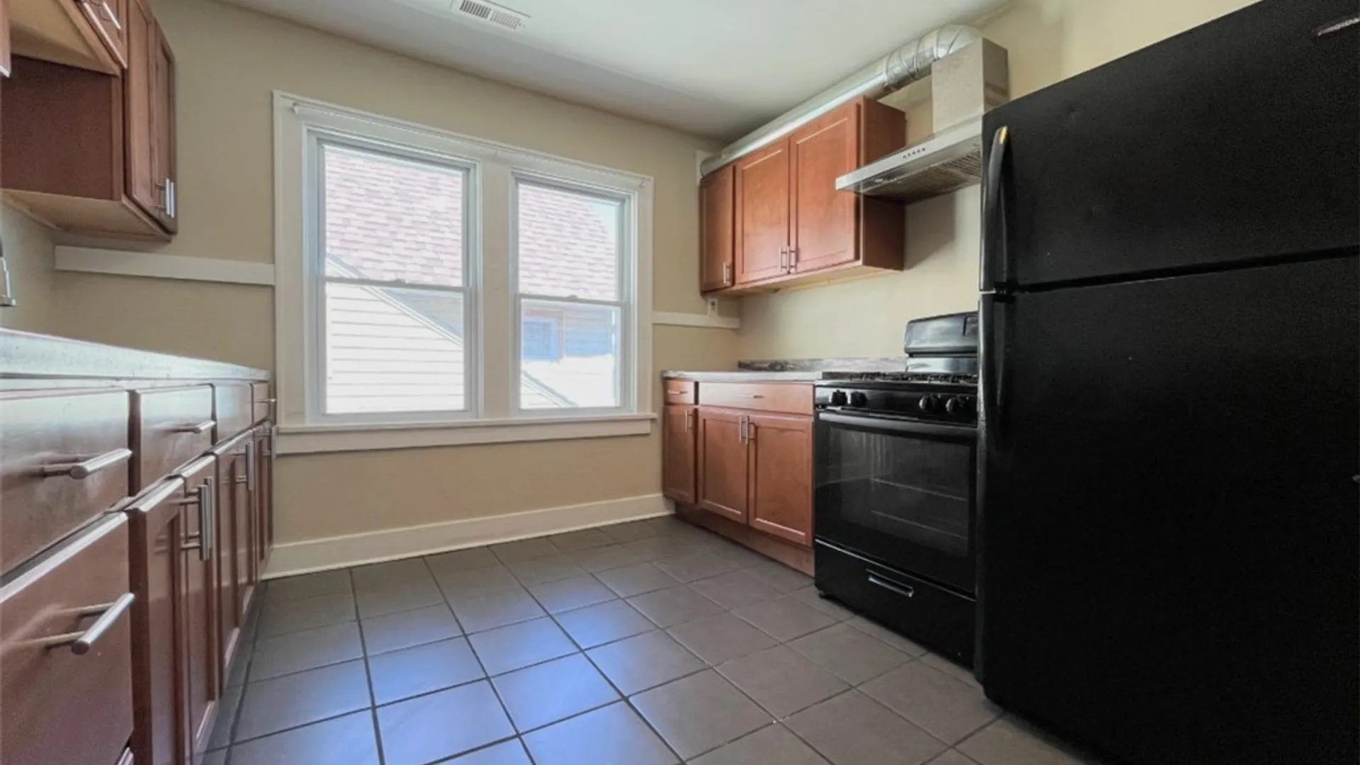 Property at 501 Plymouth Avenue, Buffalo, NY 14213 3