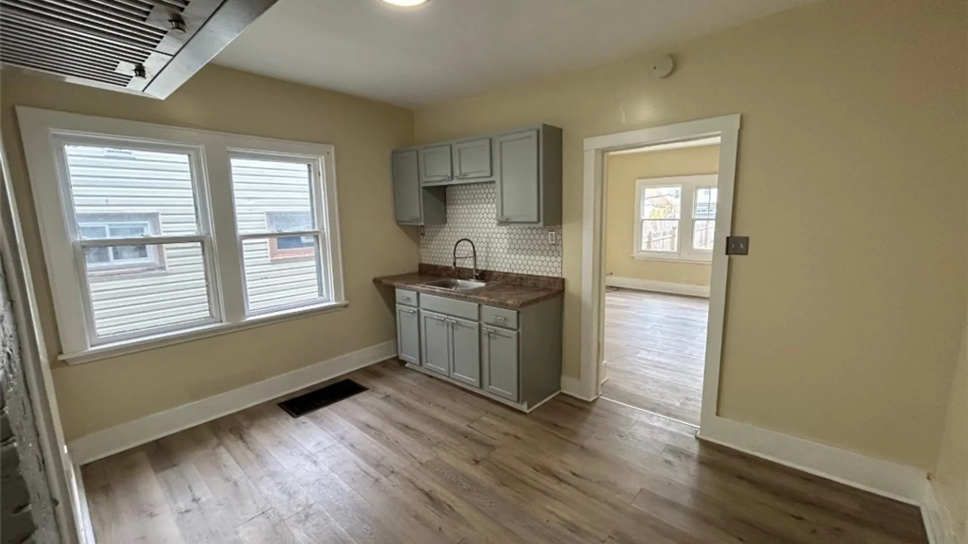 Property at 501 Plymouth Avenue, Buffalo, NY 14213 6