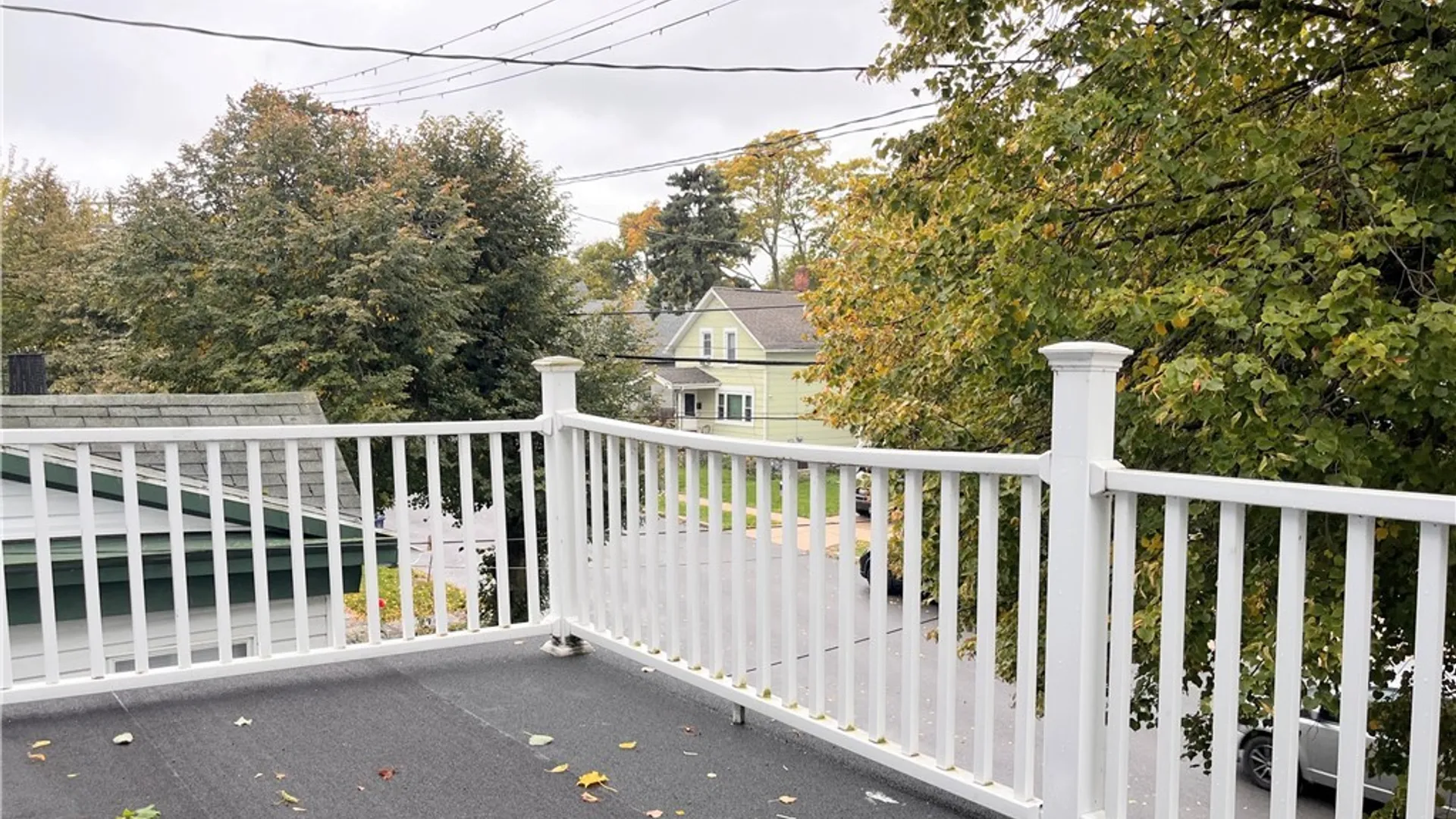 Property at 1025 West Avenue, Buffalo, NY 14213 3