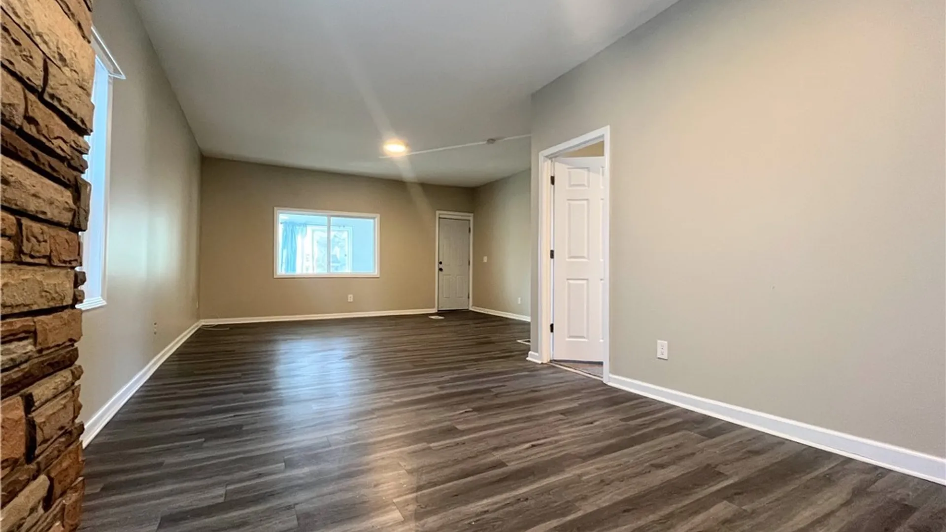 Property at 1025 West Avenue, Buffalo, NY 14213 17