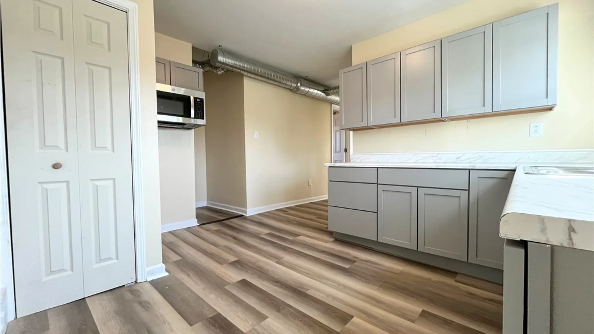 Property at 86 Hawley Street, Buffalo, NY 14213 4