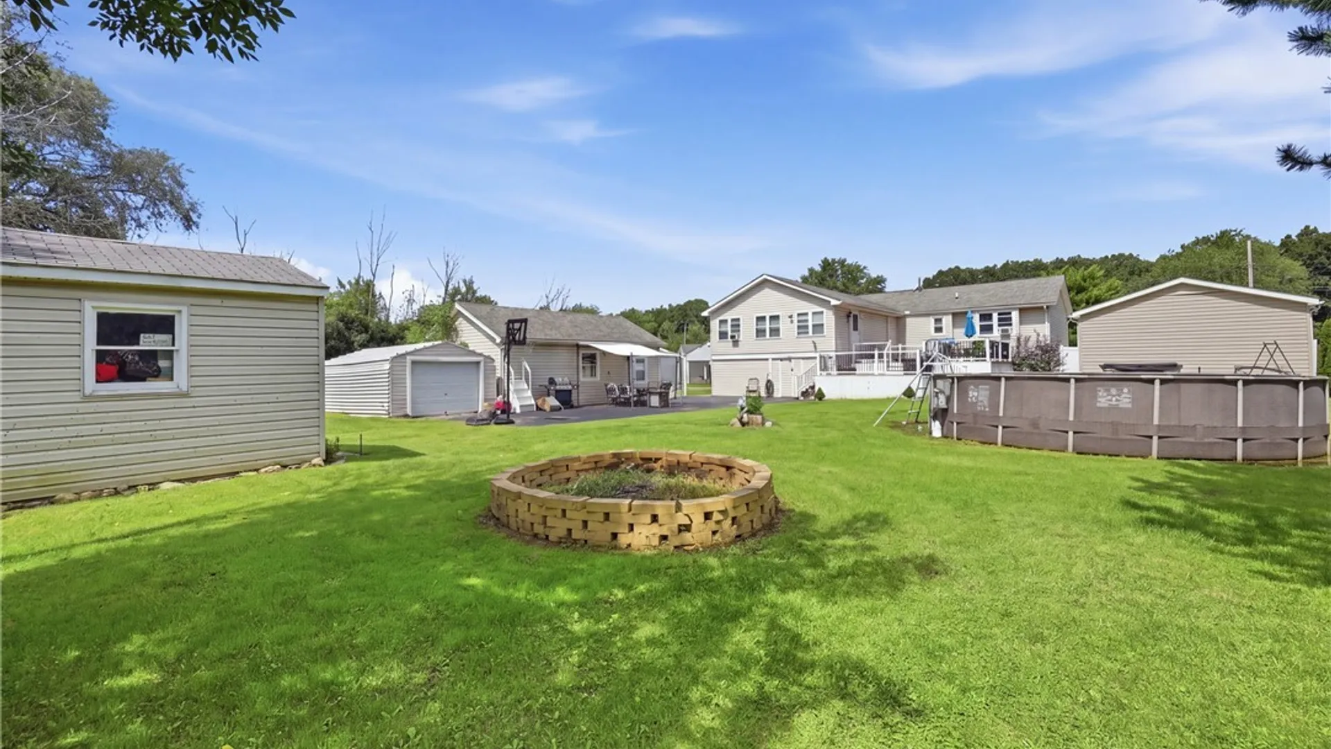Property at 6525 Woodside Place, Niagara, NY 14304 38