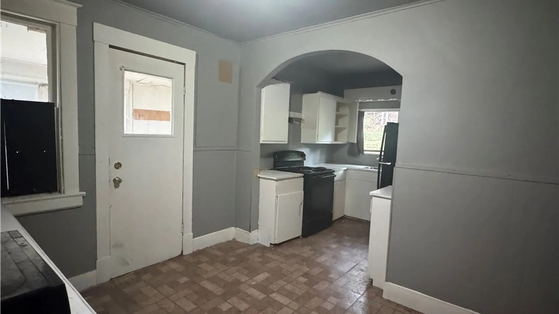 Property at 67 Montgomery Street, Gloversville, NY 12078 4