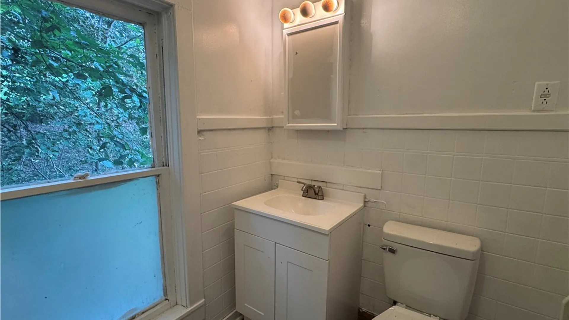 Property at 21 Monroe Street, St Johnsville, NY 13452 6