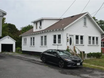 Property at 337 Roxford Road, Salina, NY 13208