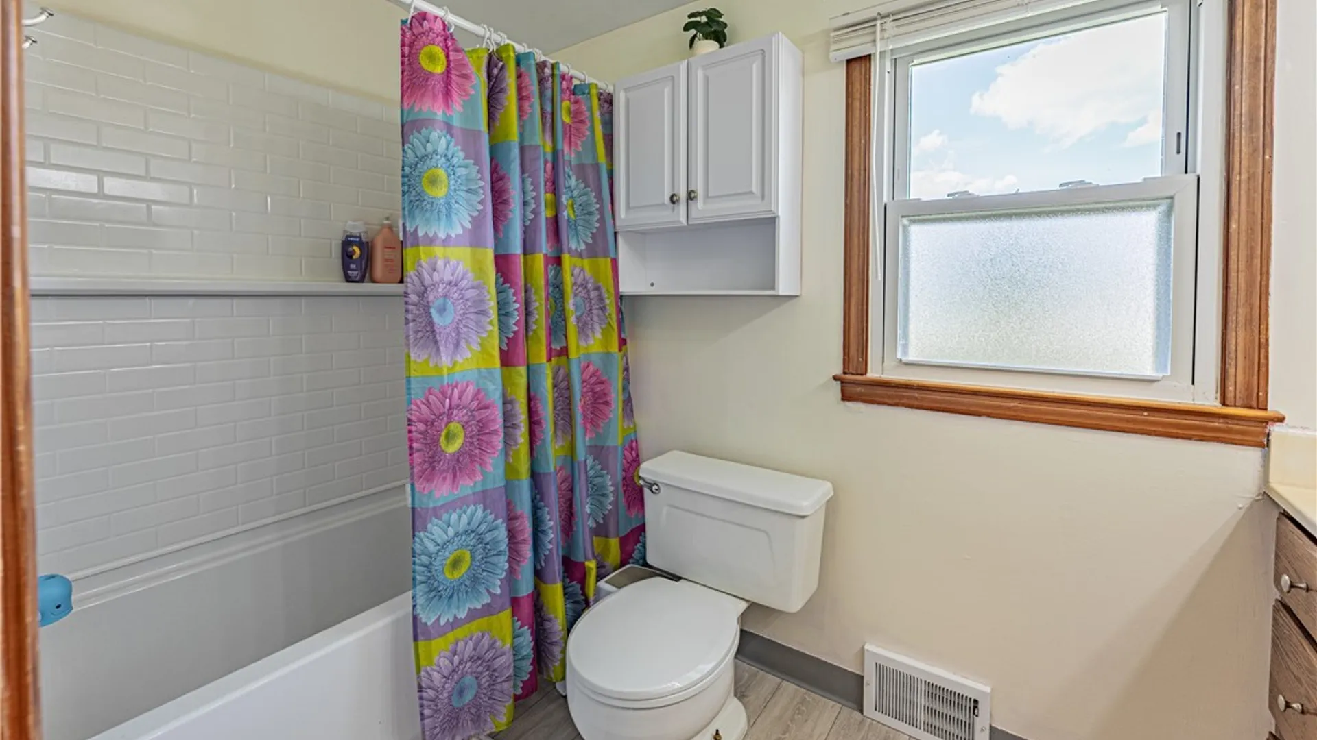 Property at 2981 Pearce Road, Wheatfield, NY 14120 32