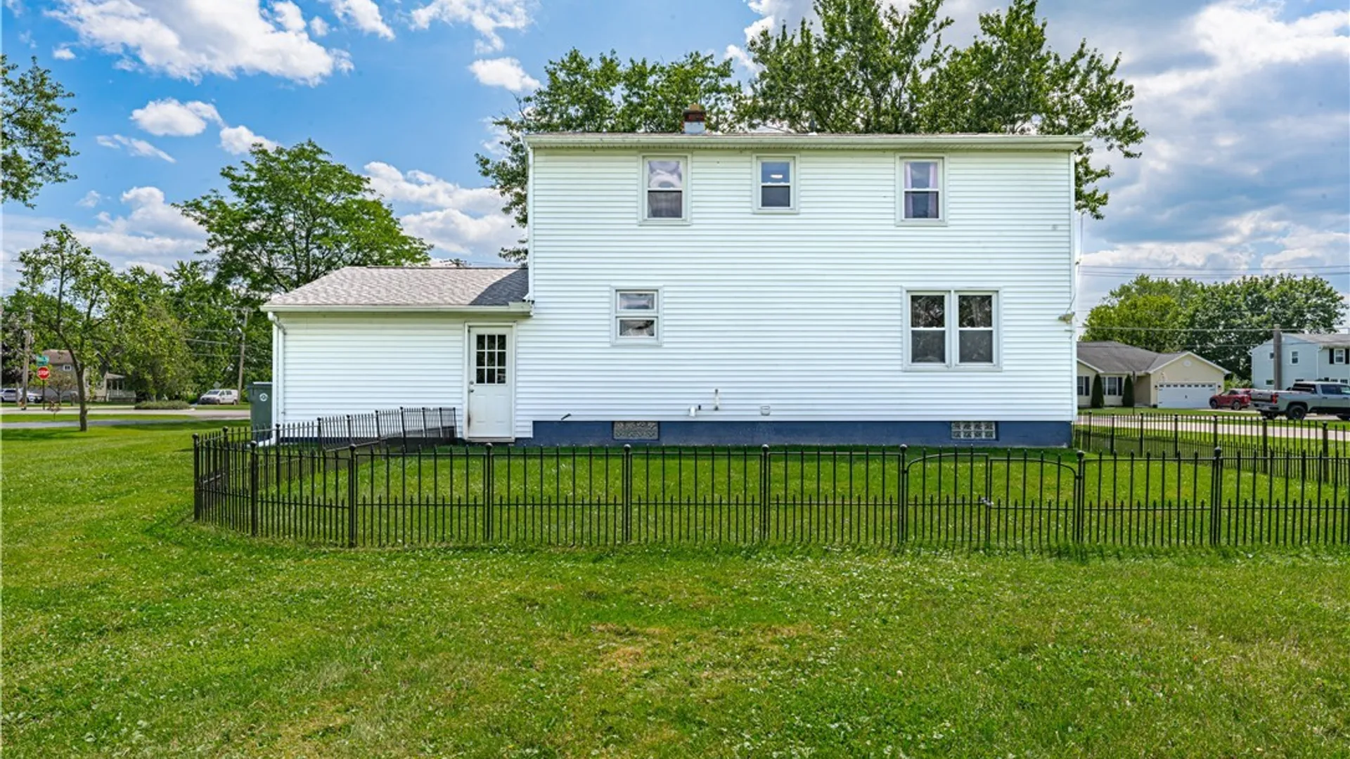 Property at 2981 Pearce Road, Wheatfield, NY 14120 42