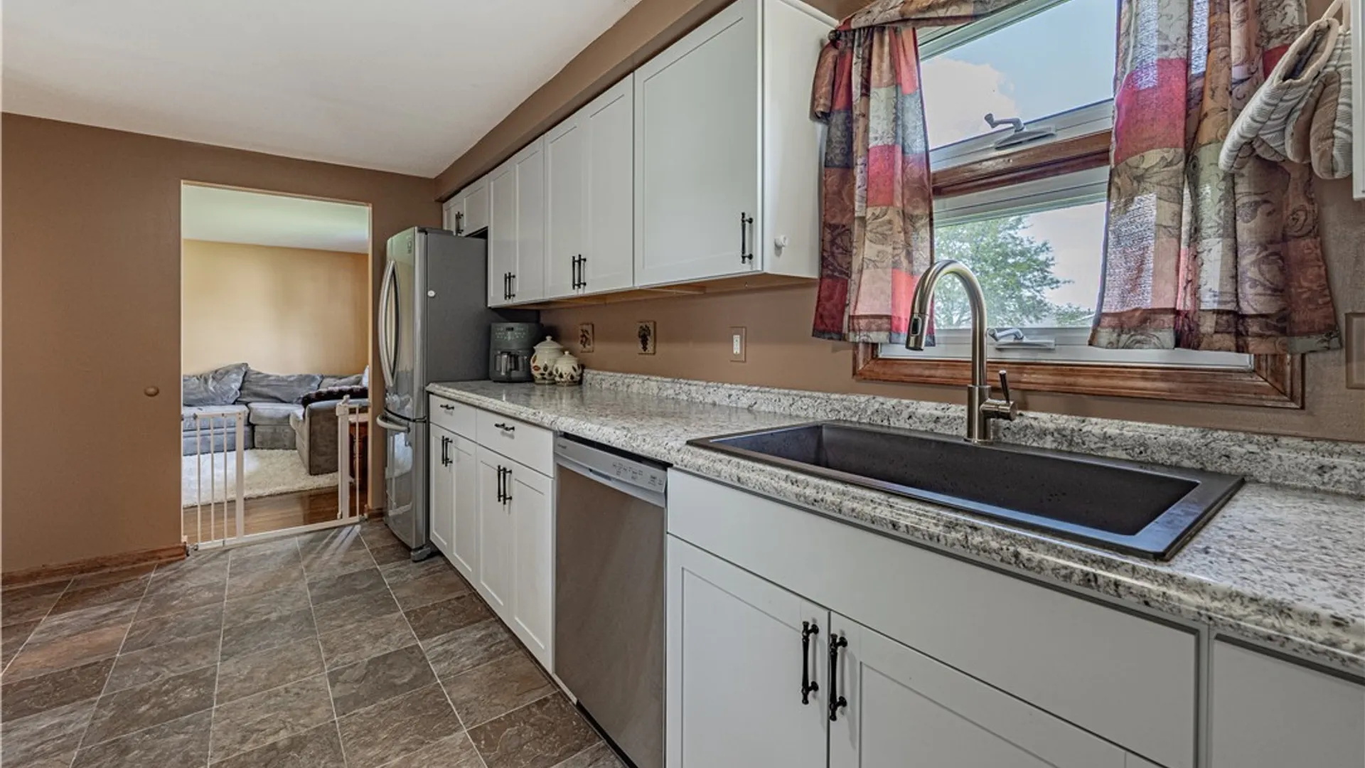 Property at 2981 Pearce Road, Wheatfield, NY 14120 14