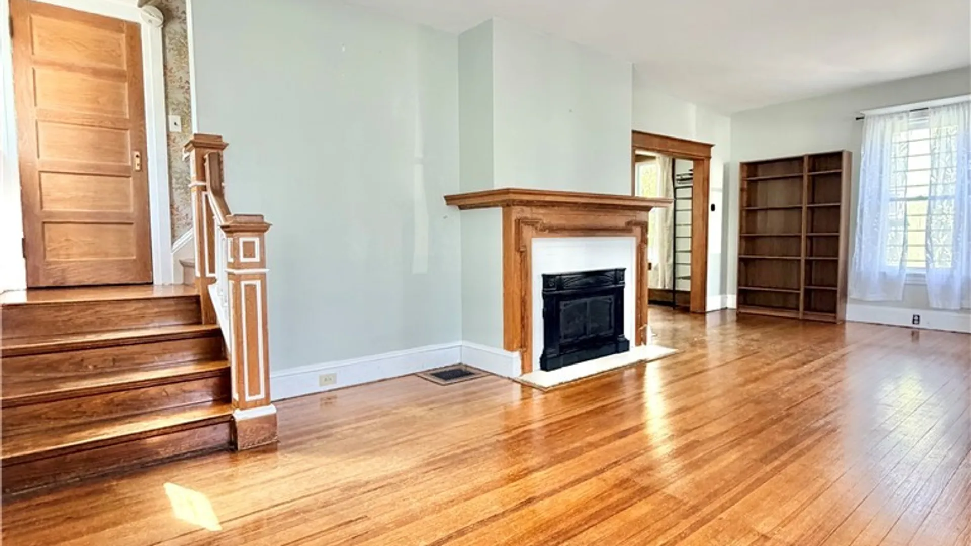 Property at 148 Franklin Street, Auburn, NY 13021 4