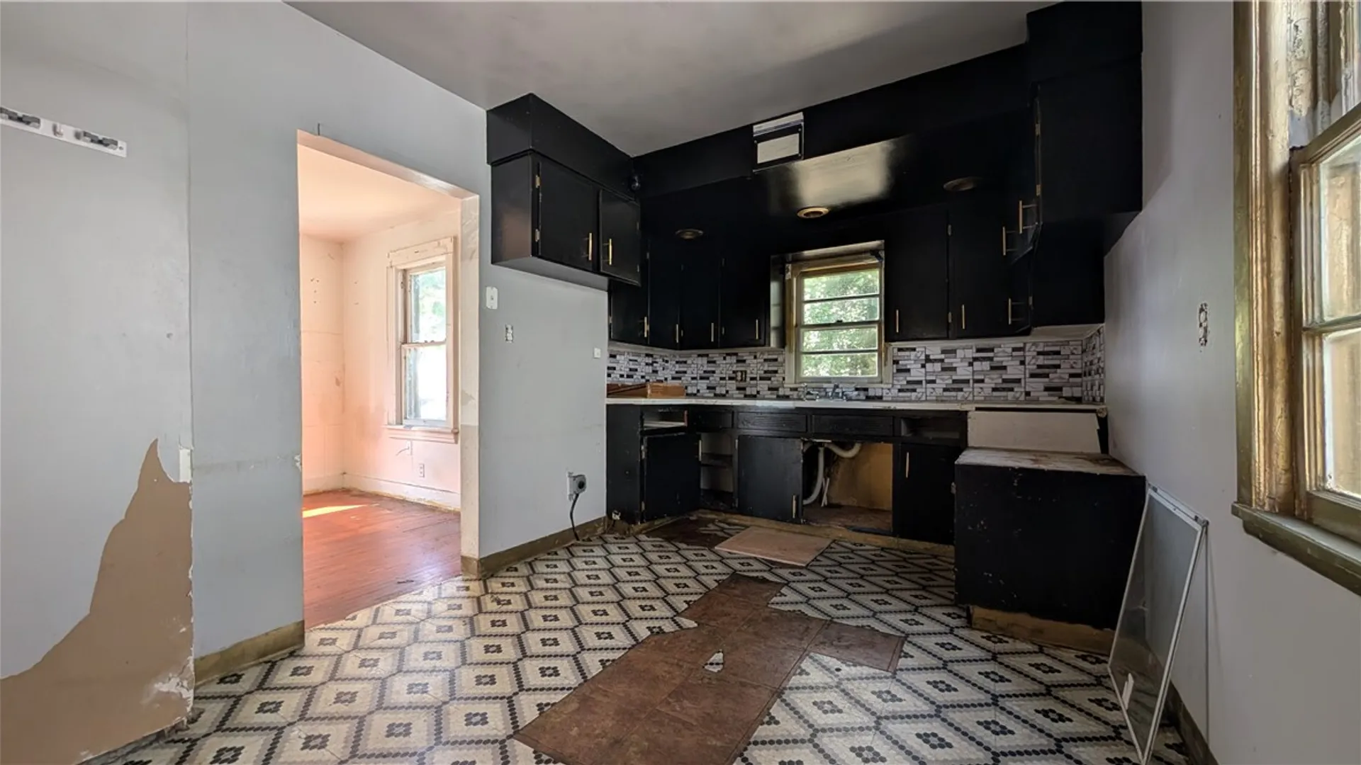 Property at 107 Aurora Street, Rochester, NY 14621 5