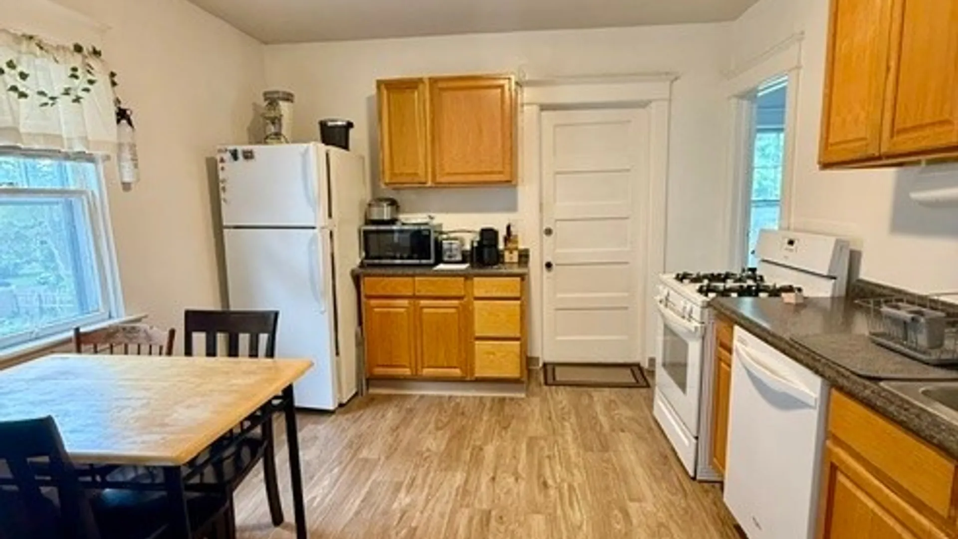 Property at 826 Ackerman Avenue, Syracuse, NY 13210 3