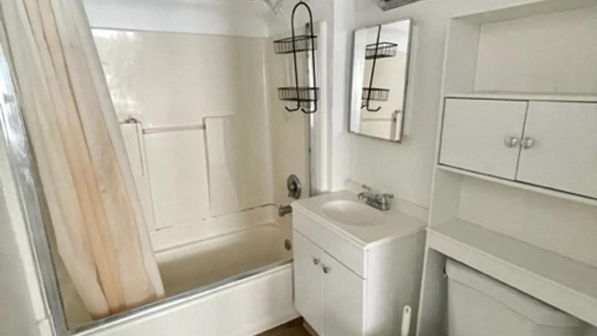 Property at 826 Ackerman Avenue, Syracuse, NY 13210 9