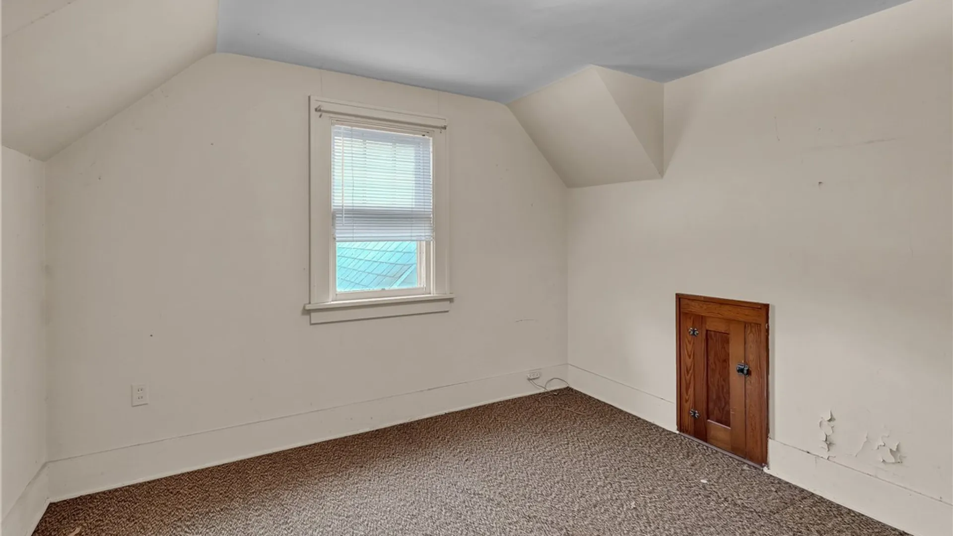 Property at 4113 Lake Avenue, Lockport Town, NY 14094 33