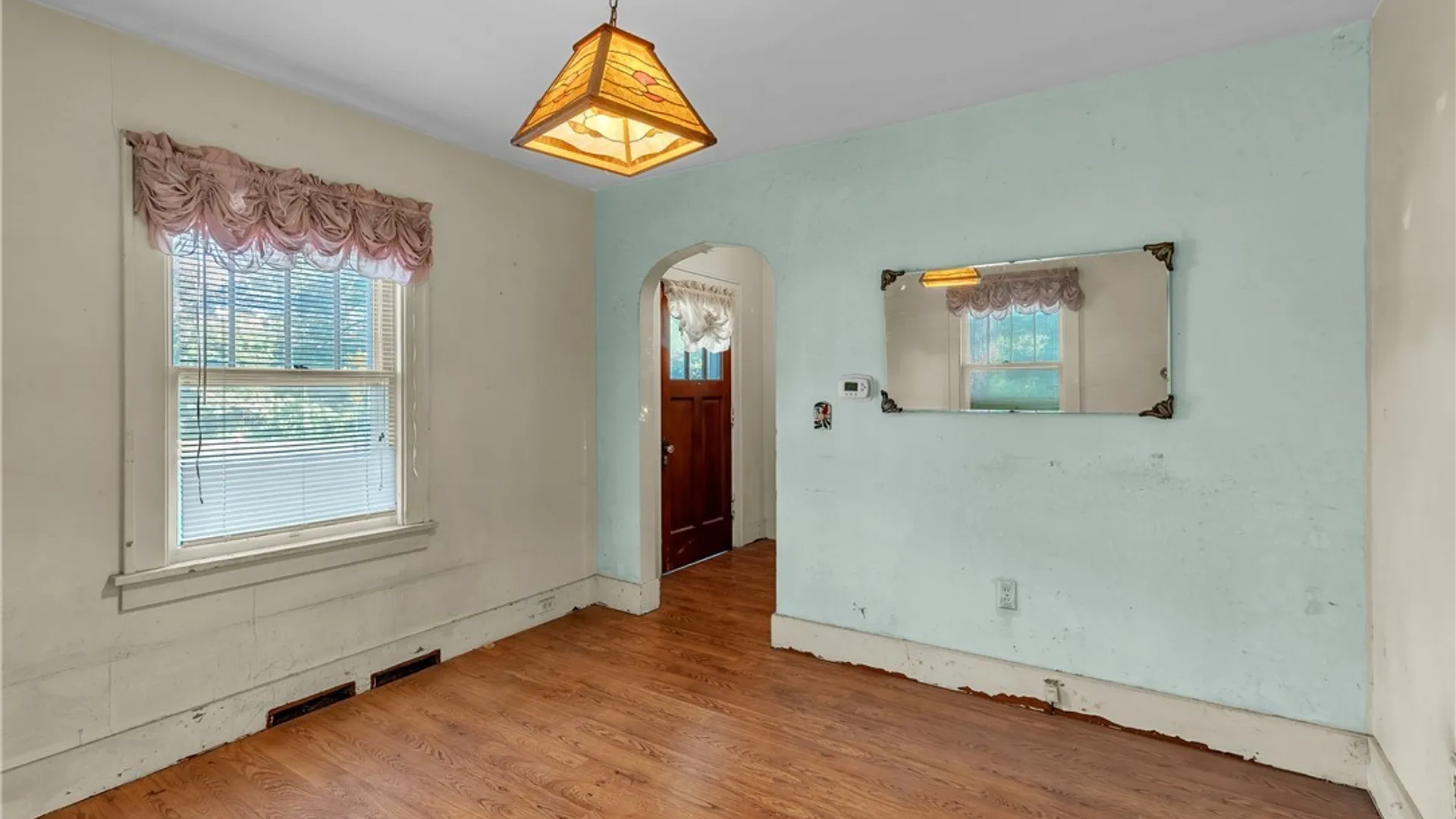 Property at 4113 Lake Avenue, Lockport Town, NY 14094 18
