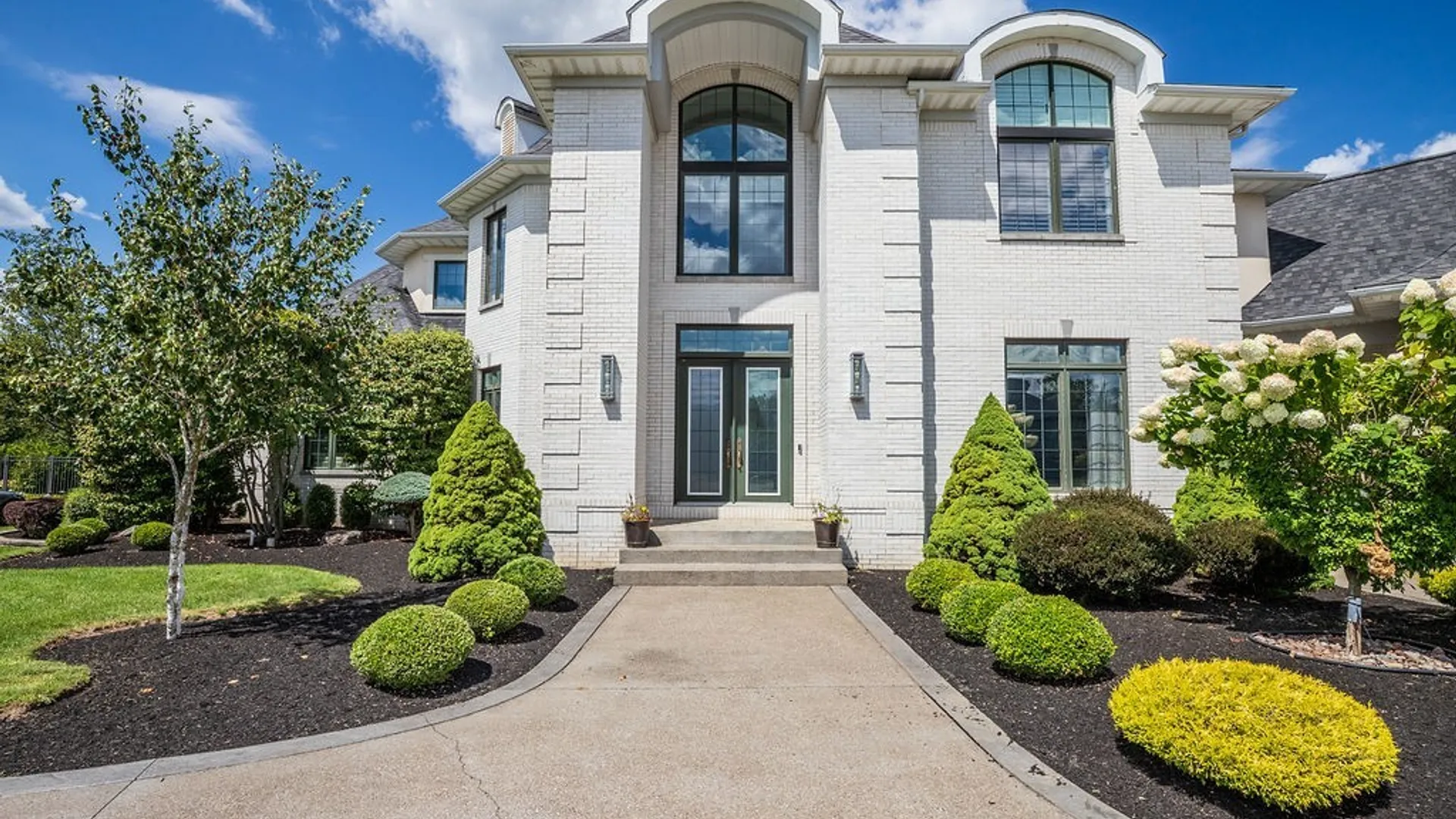 Property at 80 Sanctuary Court, Amherst, NY 14221 6