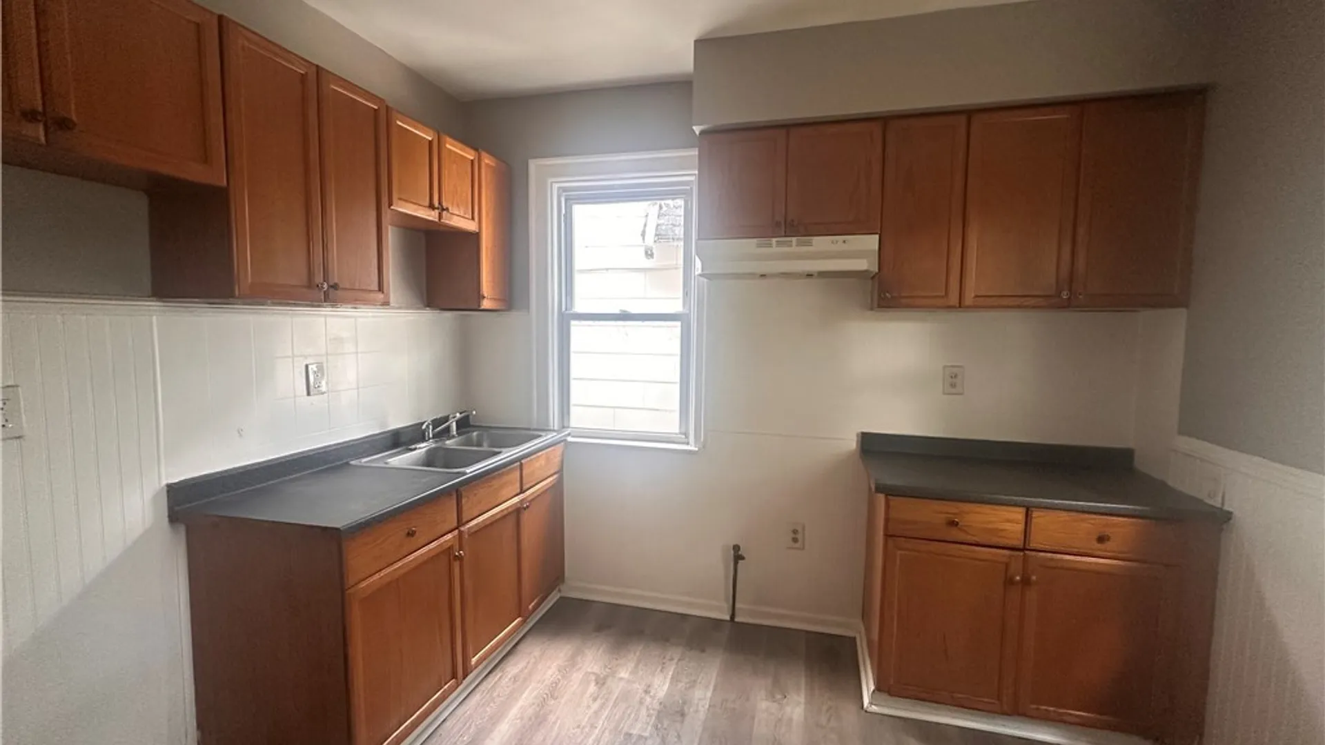 Property at 57 Riverside Avenue, Buffalo, NY 14207 9