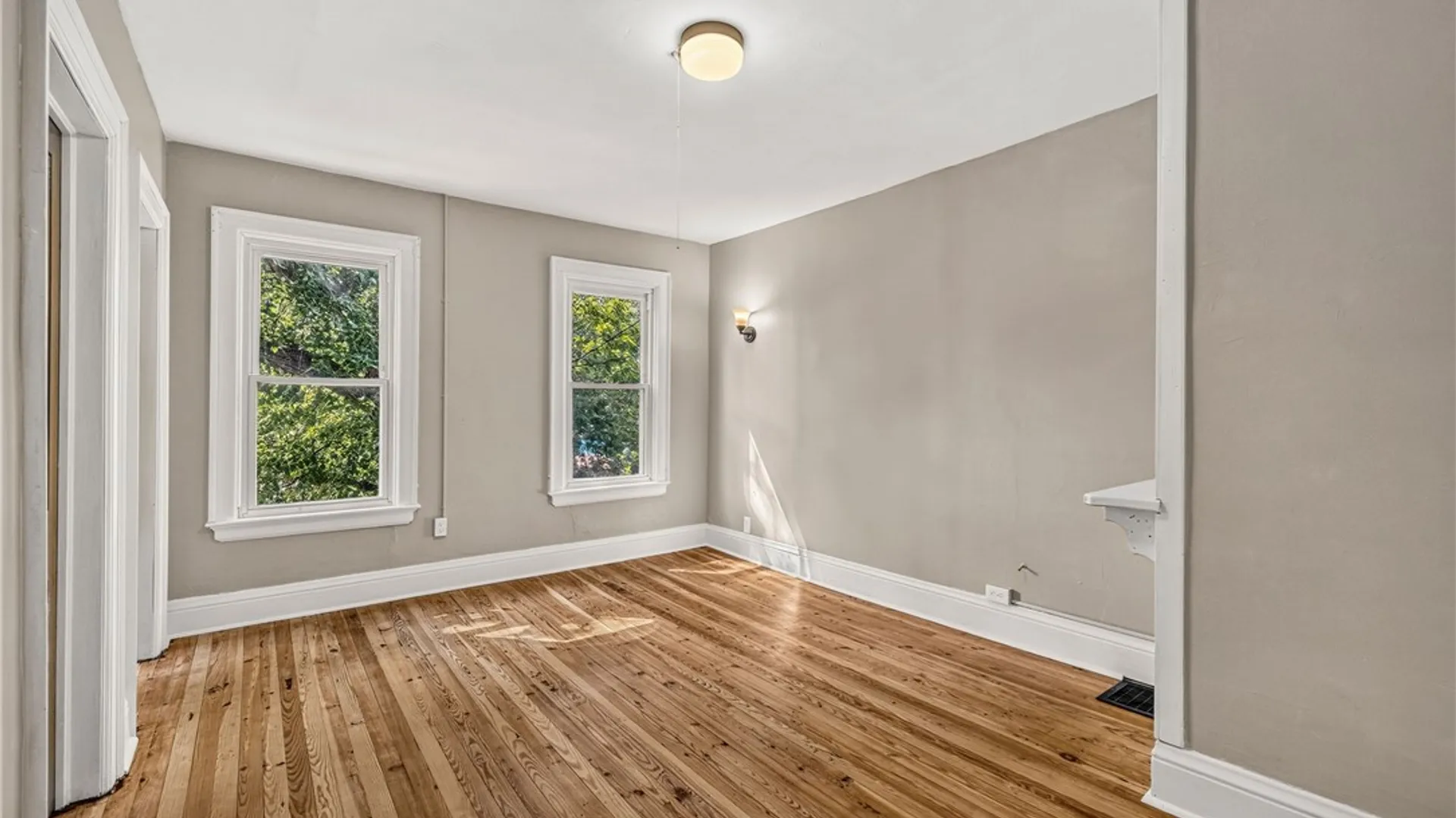 Property at 274 Hoyt Street, Buffalo, NY 14213 24