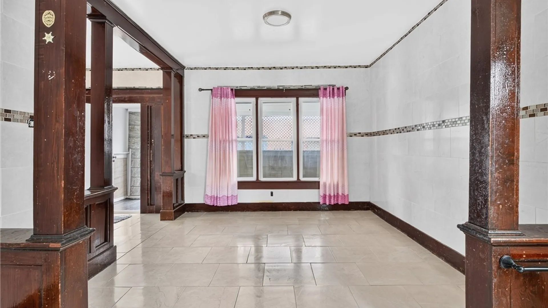 Property at 102 Wende Street, Buffalo, NY 14211 7