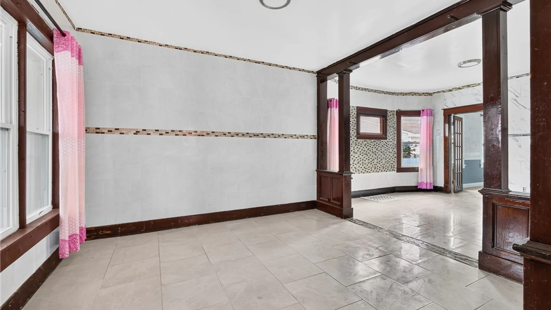 Property at 102 Wende Street, Buffalo, NY 14211 8