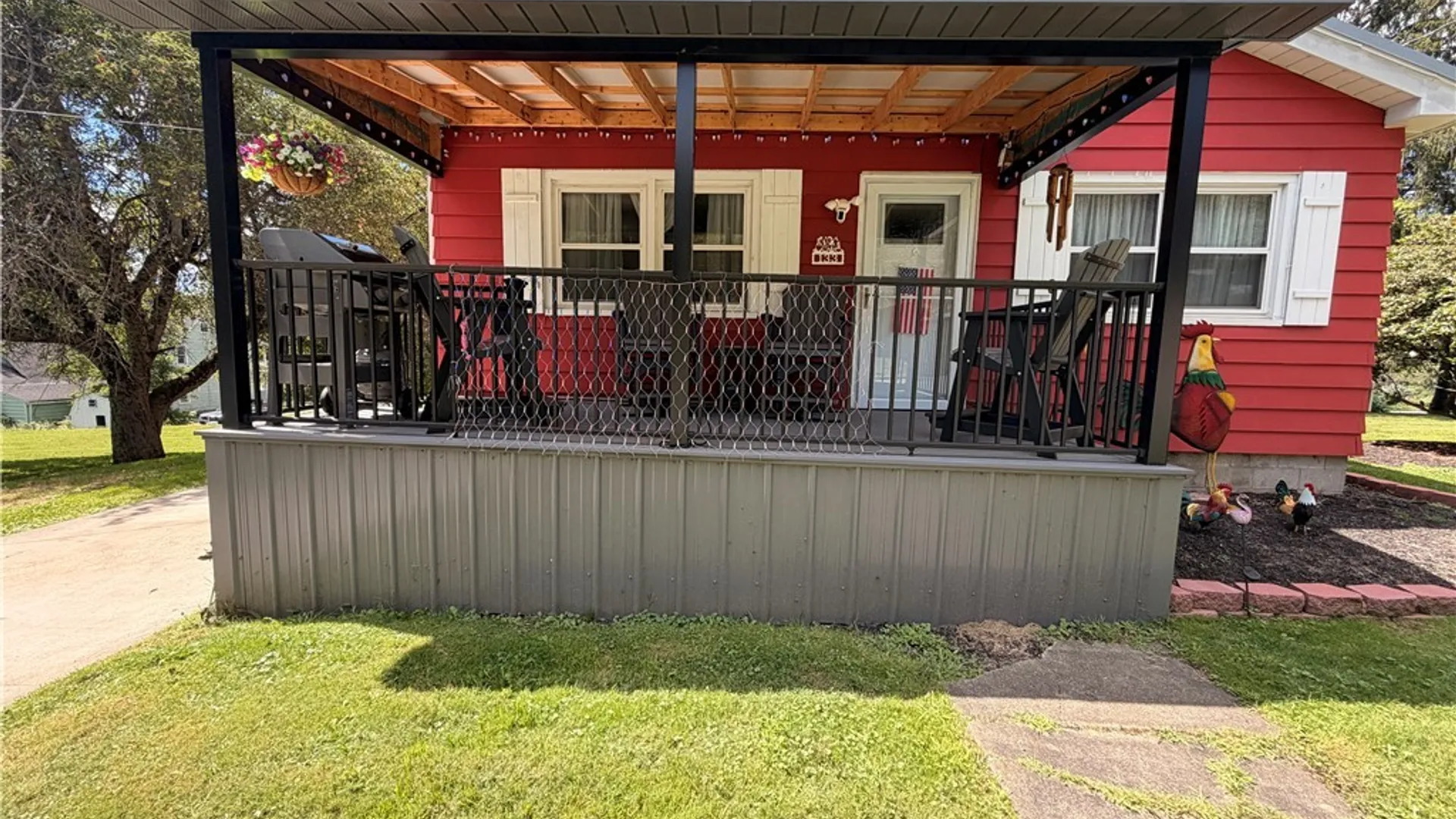 Property at 133 Woodlawn Avenue, Jamestown, NY 14701 4