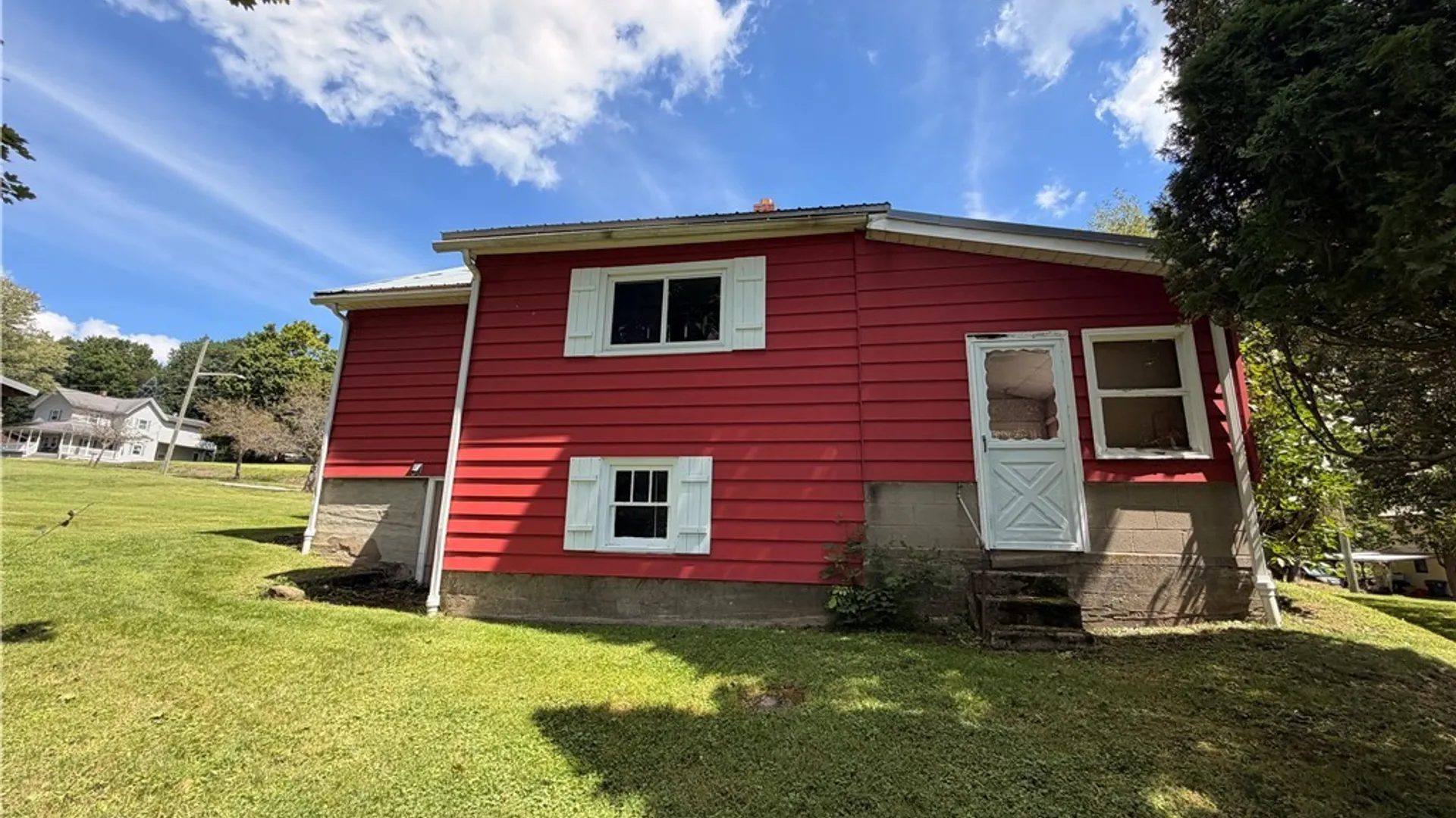 Property at 133 Woodlawn Avenue, Jamestown, NY 14701 8