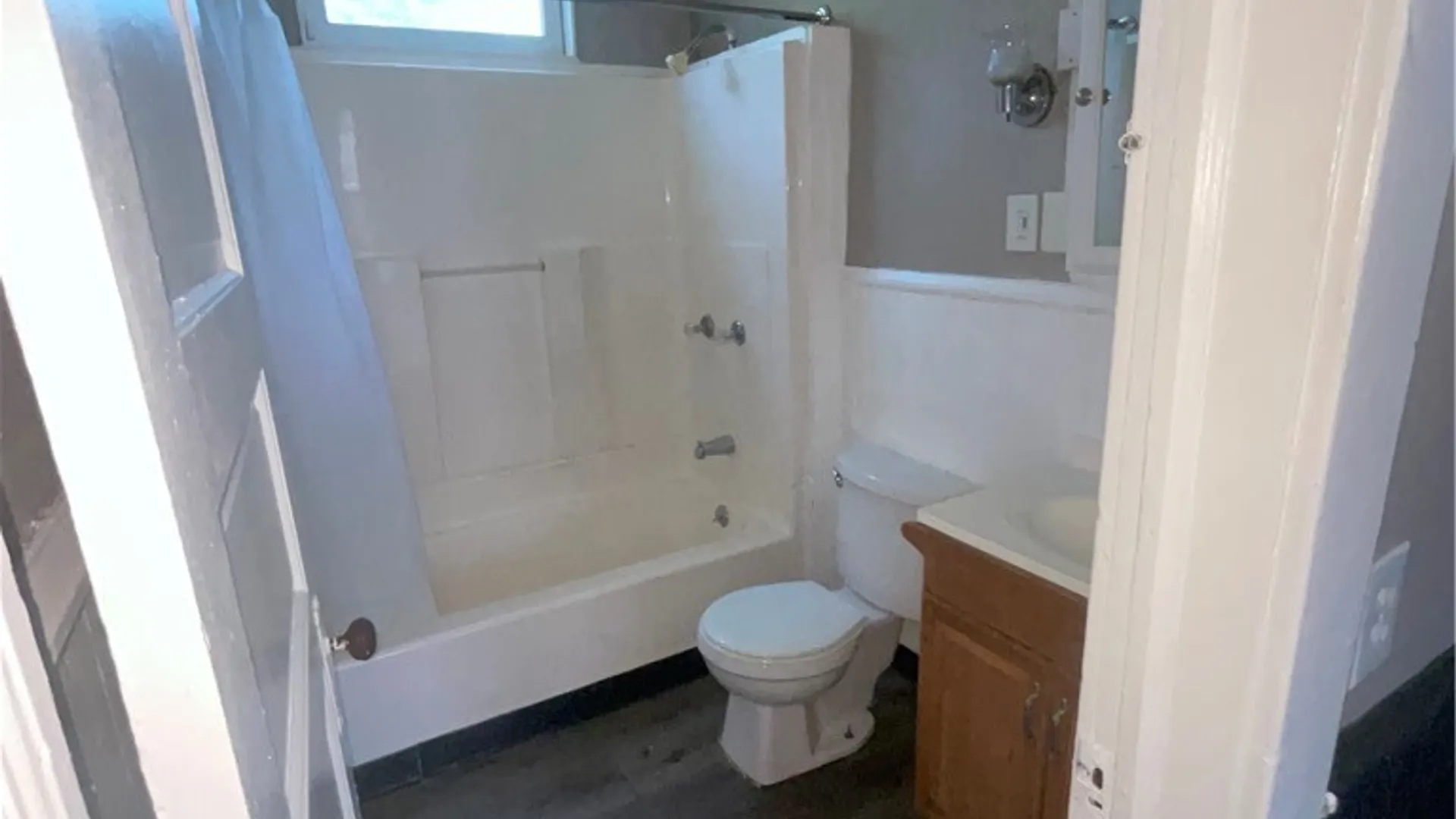 Property at 51 Pooley Place, Buffalo, NY 14213 13