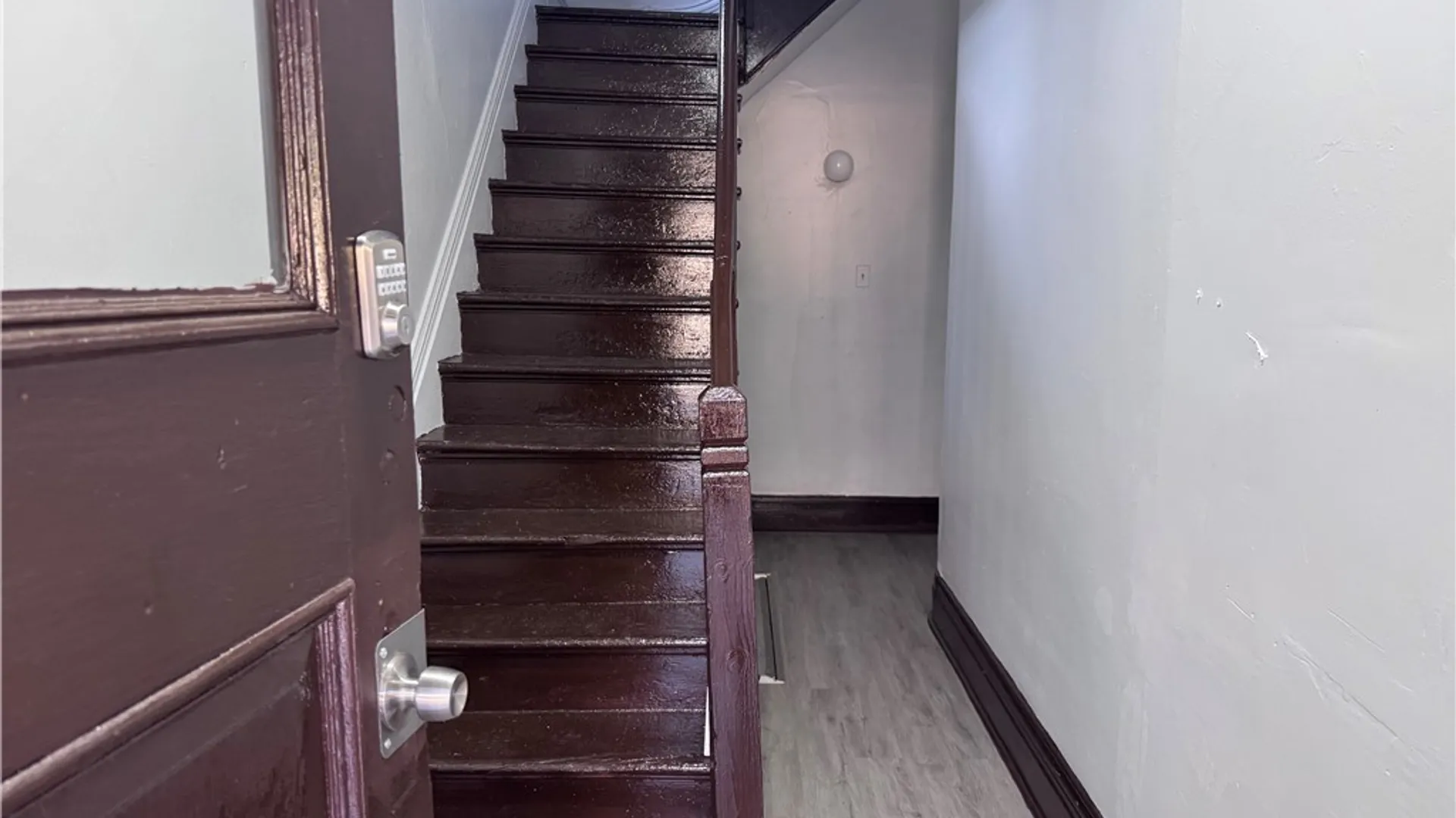 Property at 26 York Street, Buffalo, NY 14213 4