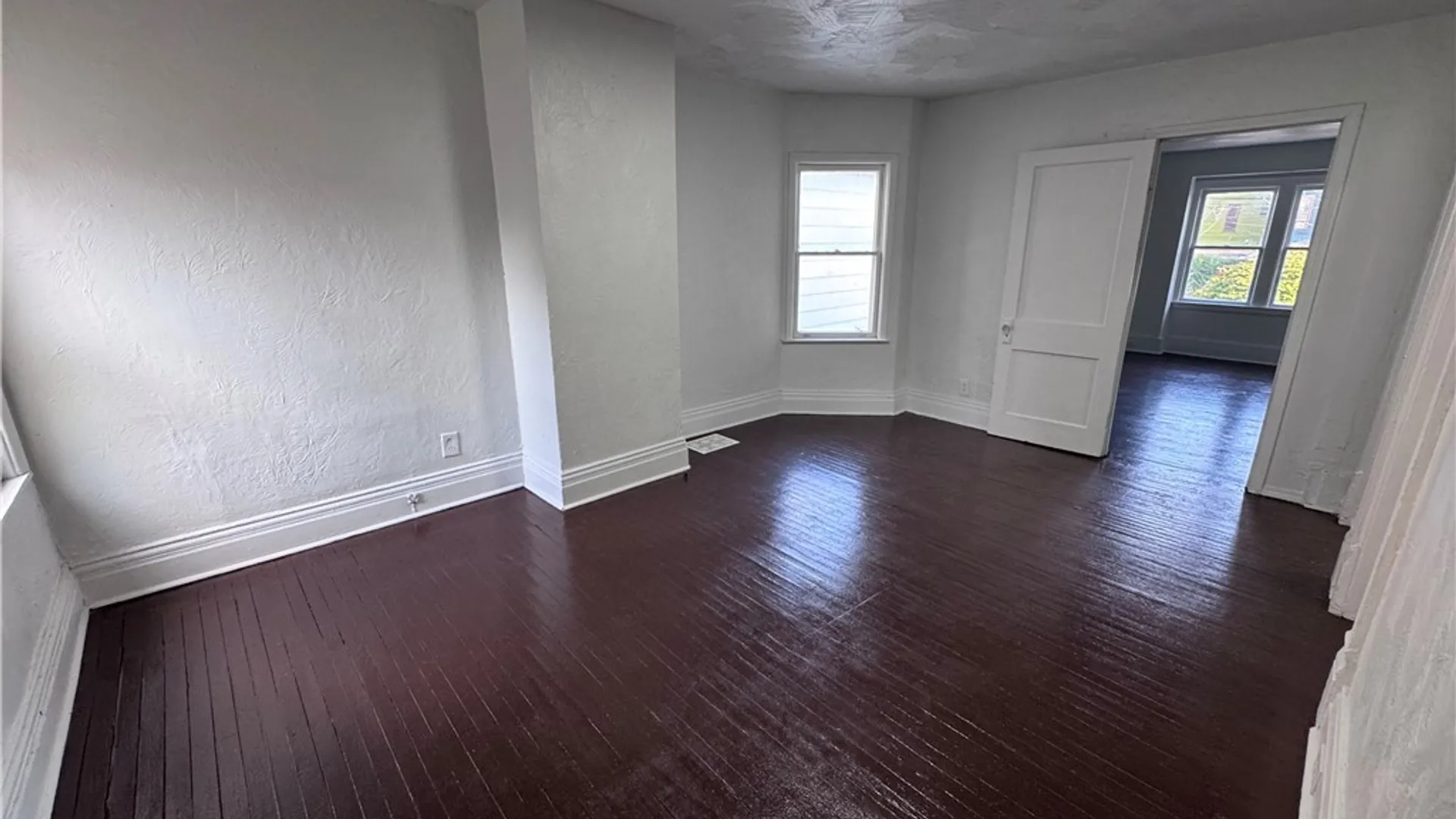 Property at 26 York Street, Buffalo, NY 14213 8