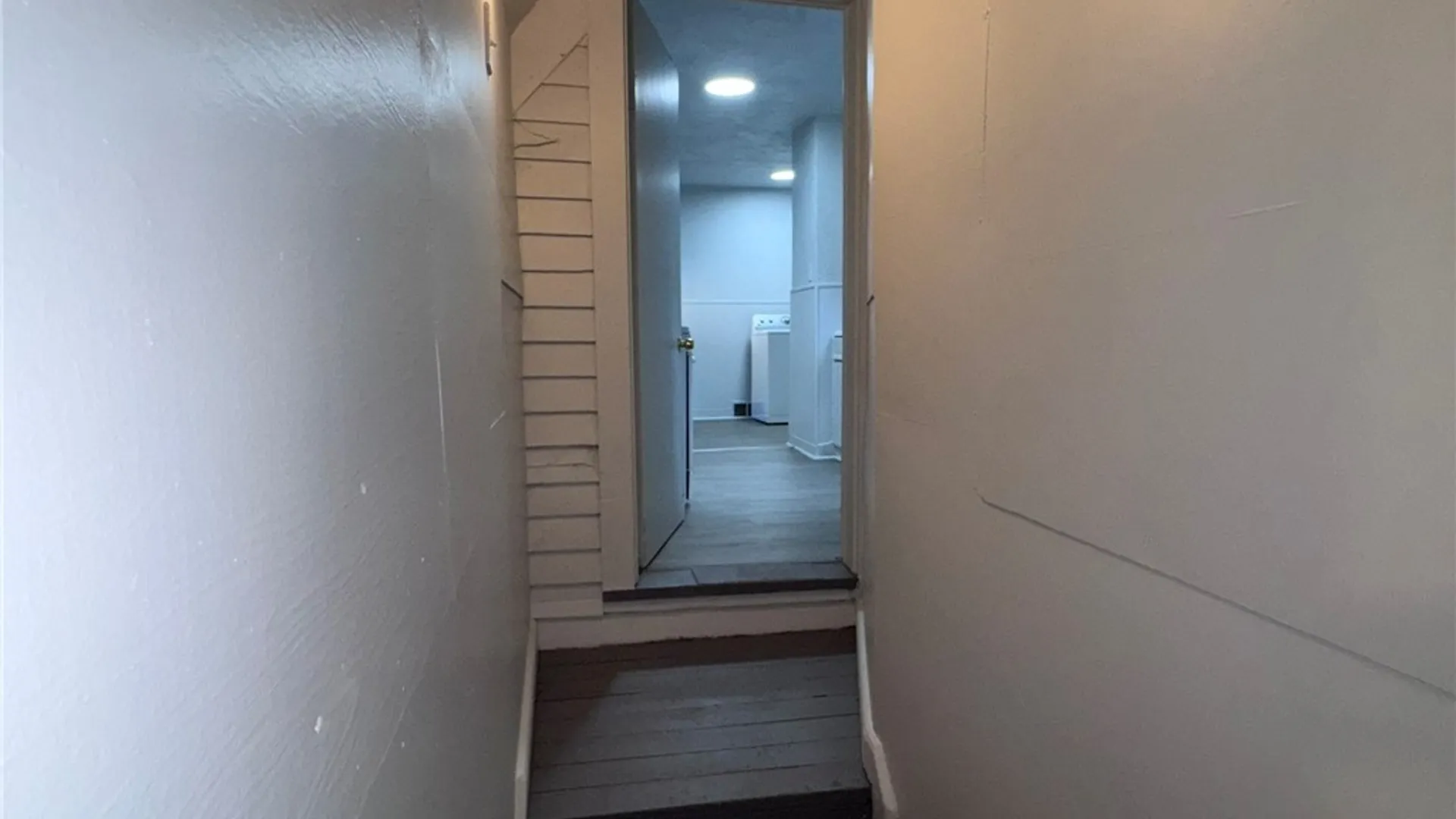 Property at 26 York Street, Buffalo, NY 14213 36