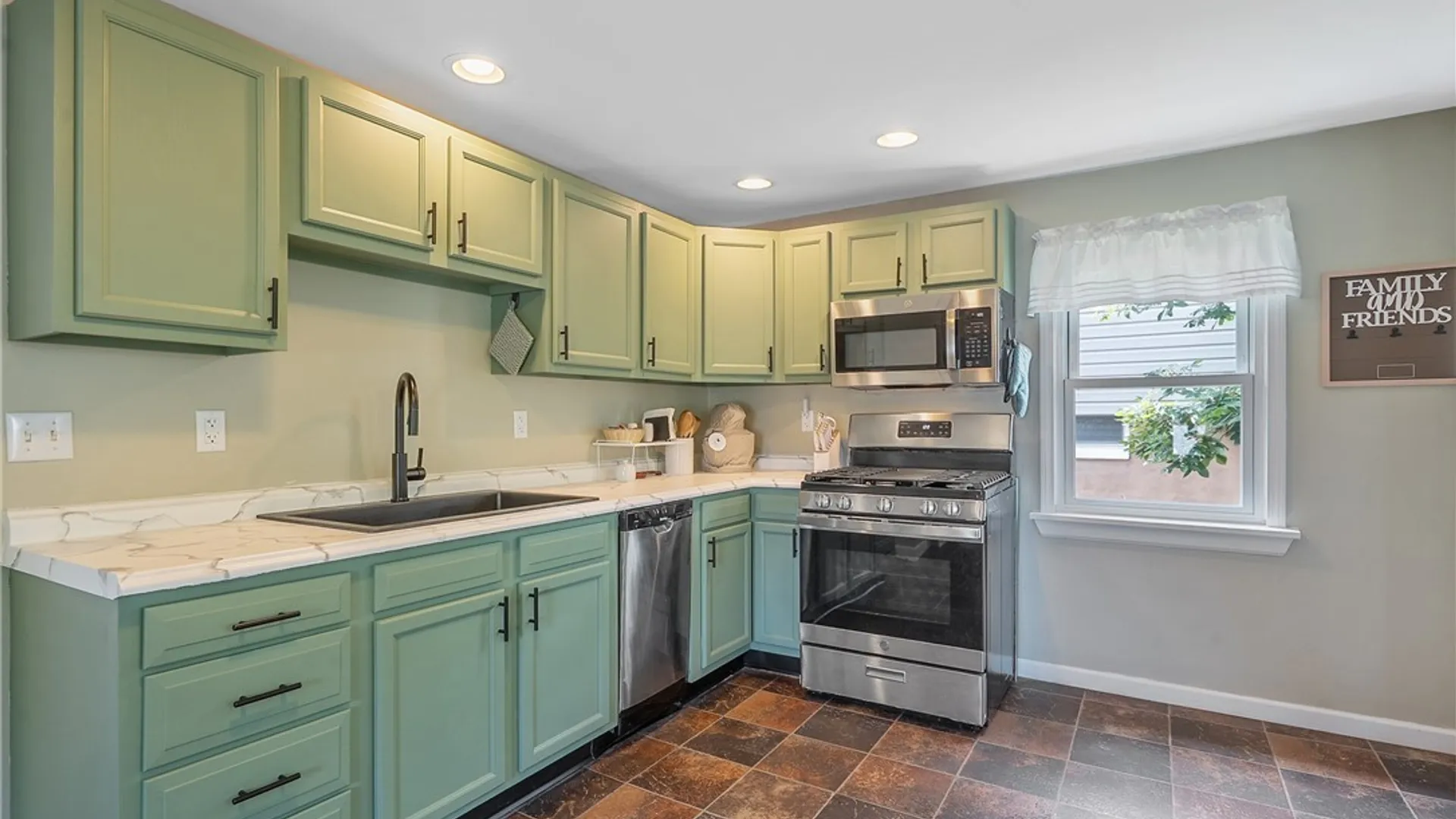 Property at 115 E Utica Street, Oswego, NY 13126 15
