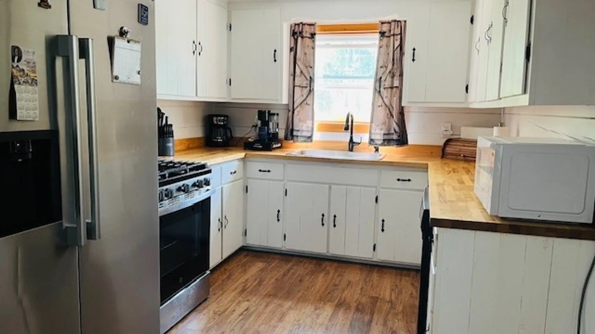 Property at 3727 Wilson Youngstown Road, Wilson, NY 14172 8