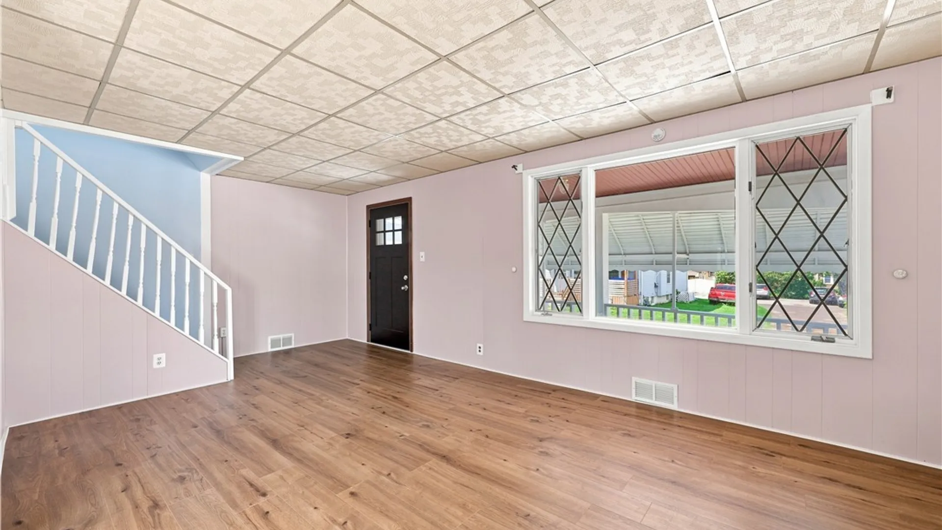 Property at 77 Harlem Road, West Seneca, NY 14224 9