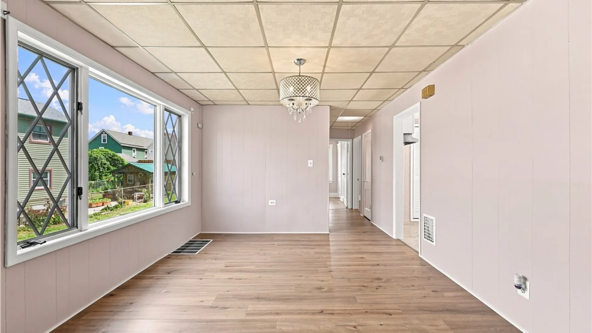 Property at 77 Harlem Road, West Seneca, NY 14224 10