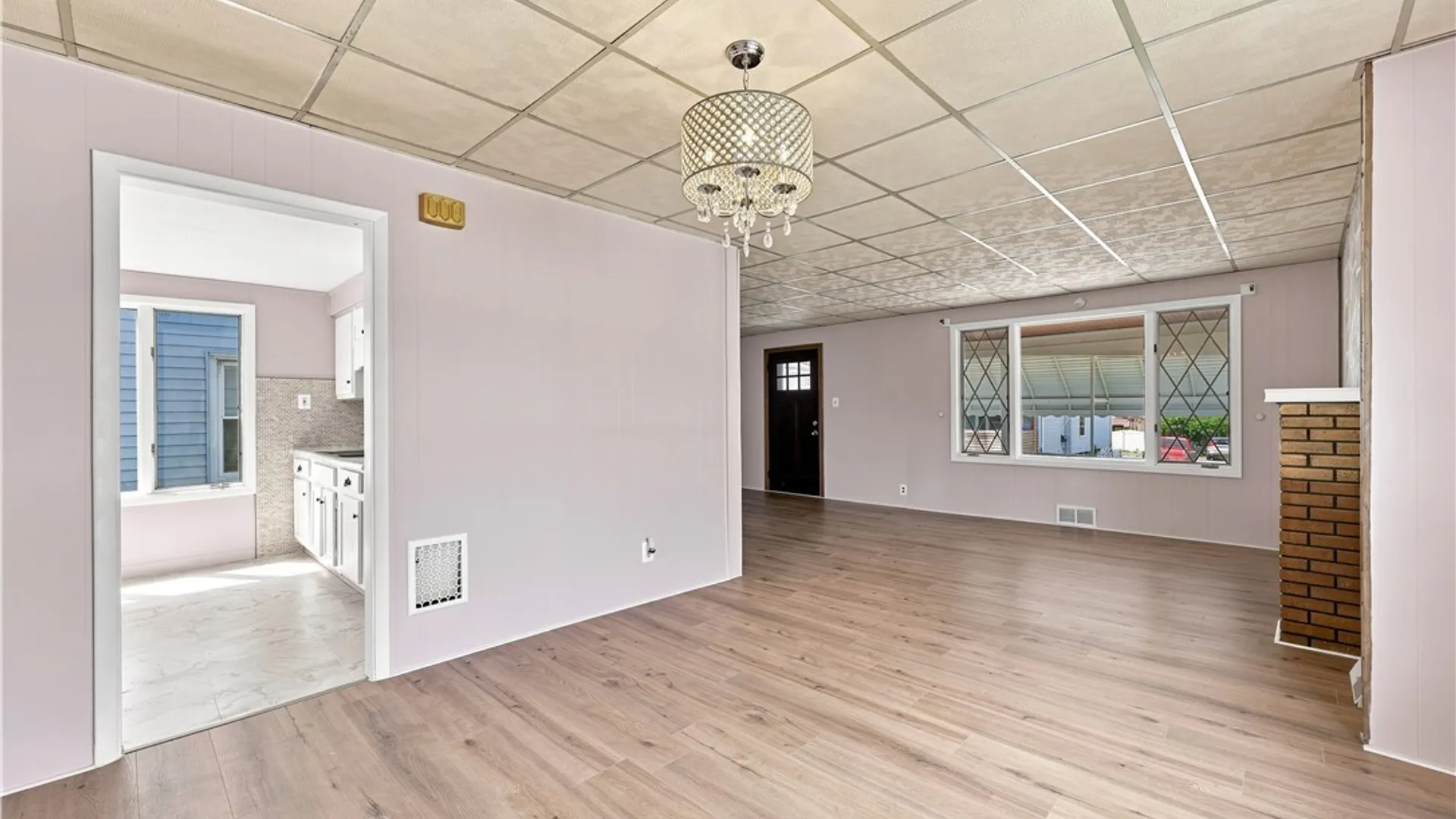 Property at 77 Harlem Road, West Seneca, NY 14224 11
